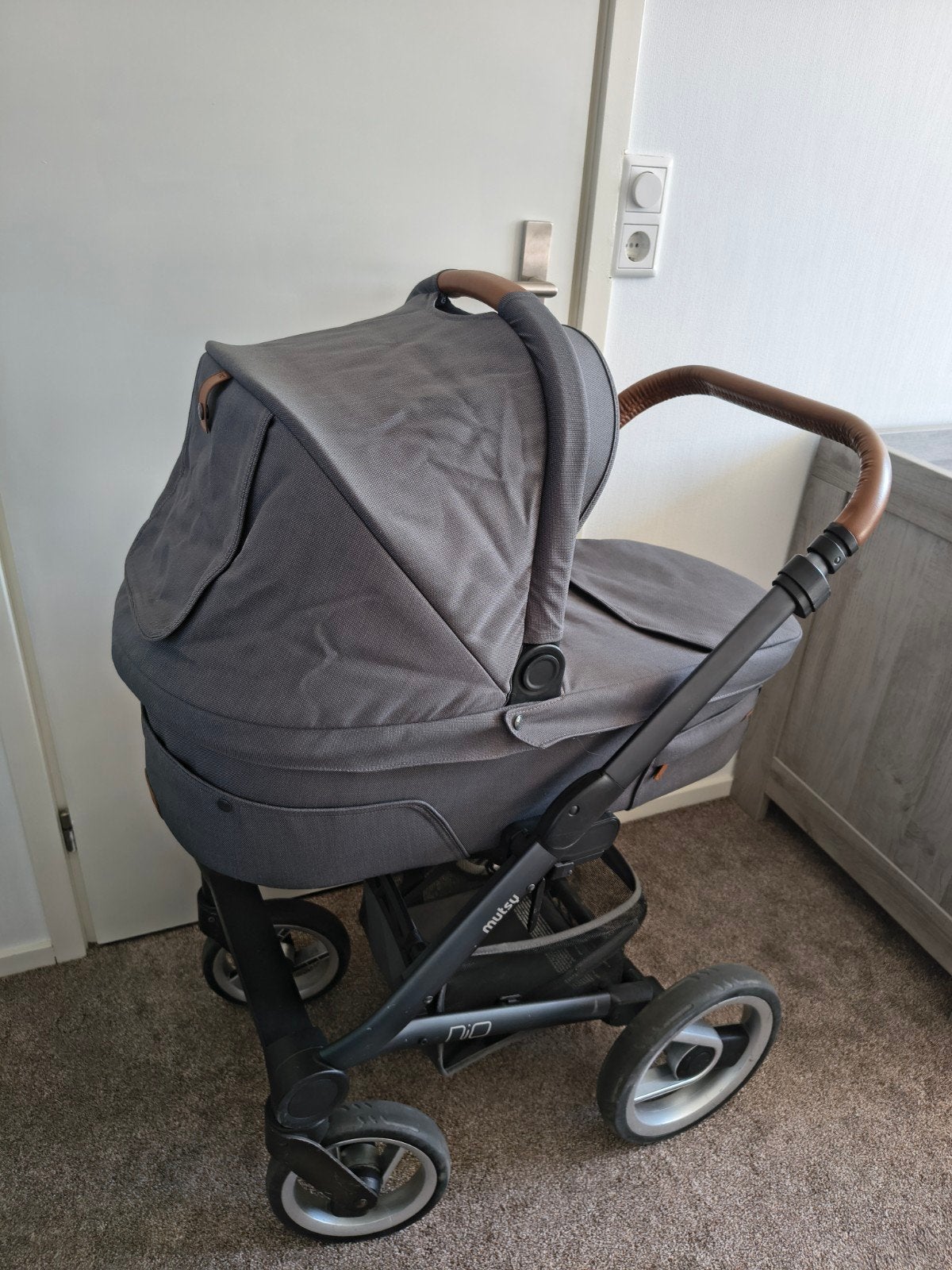 Mutsy Nio - Kinderwagen, wandelwagen en adapters MaxiCosi, Ophalen, Gebruikt, Verstelbare duwstang, Combiwagen