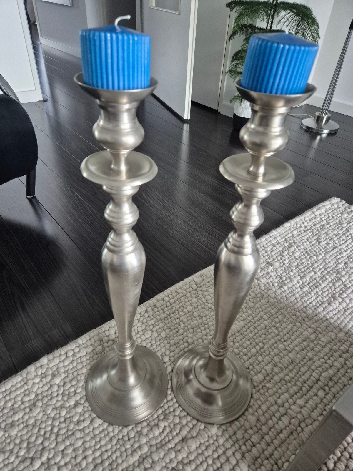Set van 2 elegante zilverkleurige kandelaars, Ophalen, Zilver