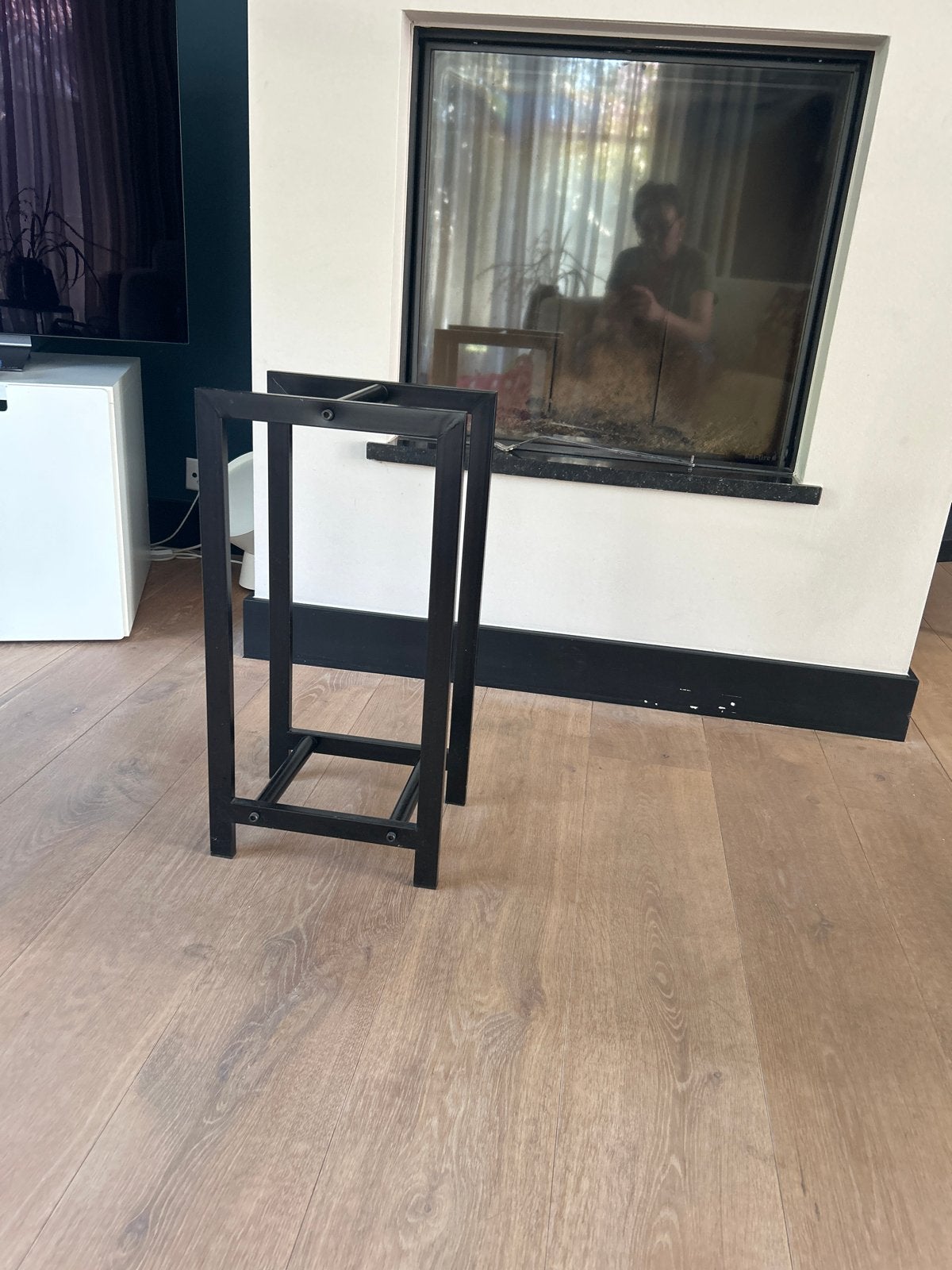 Zwart metalen houtrek, stevig en modern, Ophalen, Gebruikt, Vrijstaande haard, Houthaard