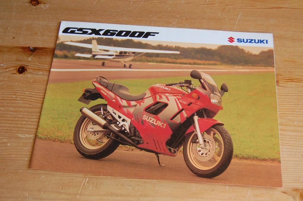 Suzuki GSX600F uitgave 10-1991, Ophalen of Verzenden, Suzuki
