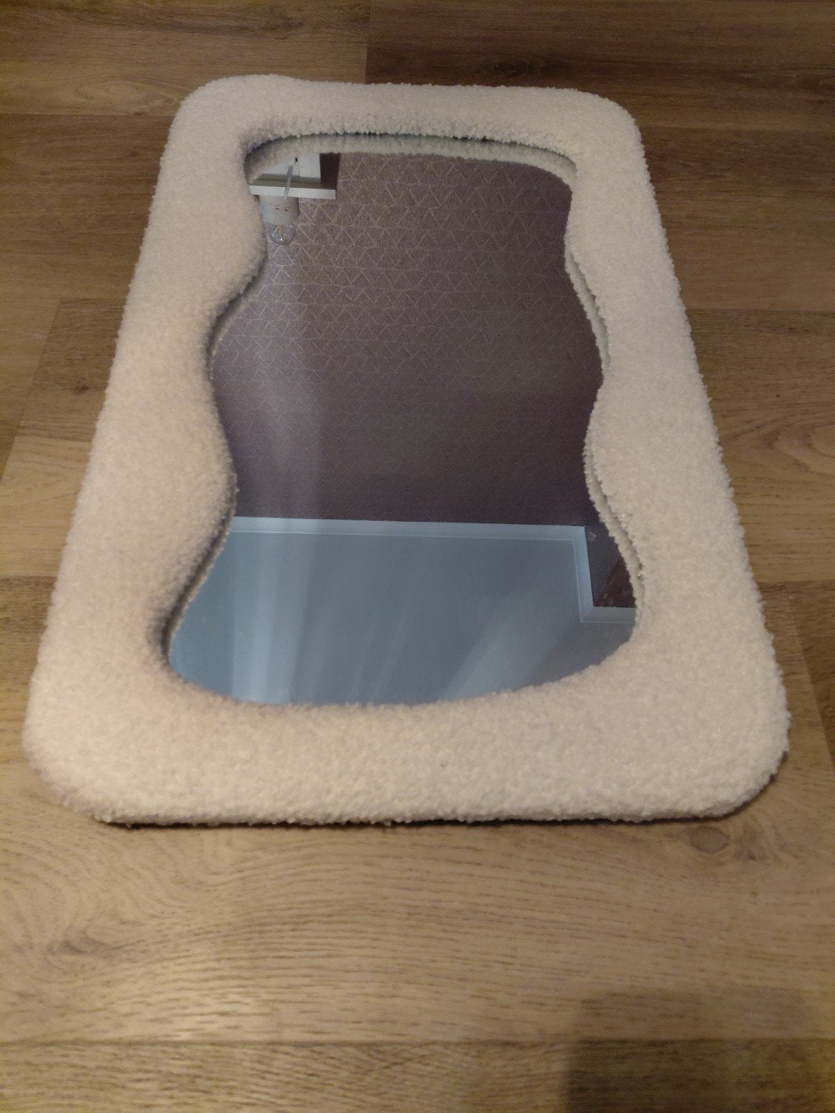 Wave spiegel met teddy rand - 60x37 cm, Minder dan 50 cm, Ophalen of Verzenden, Zo goed als nieuw, Minder dan 100 cm