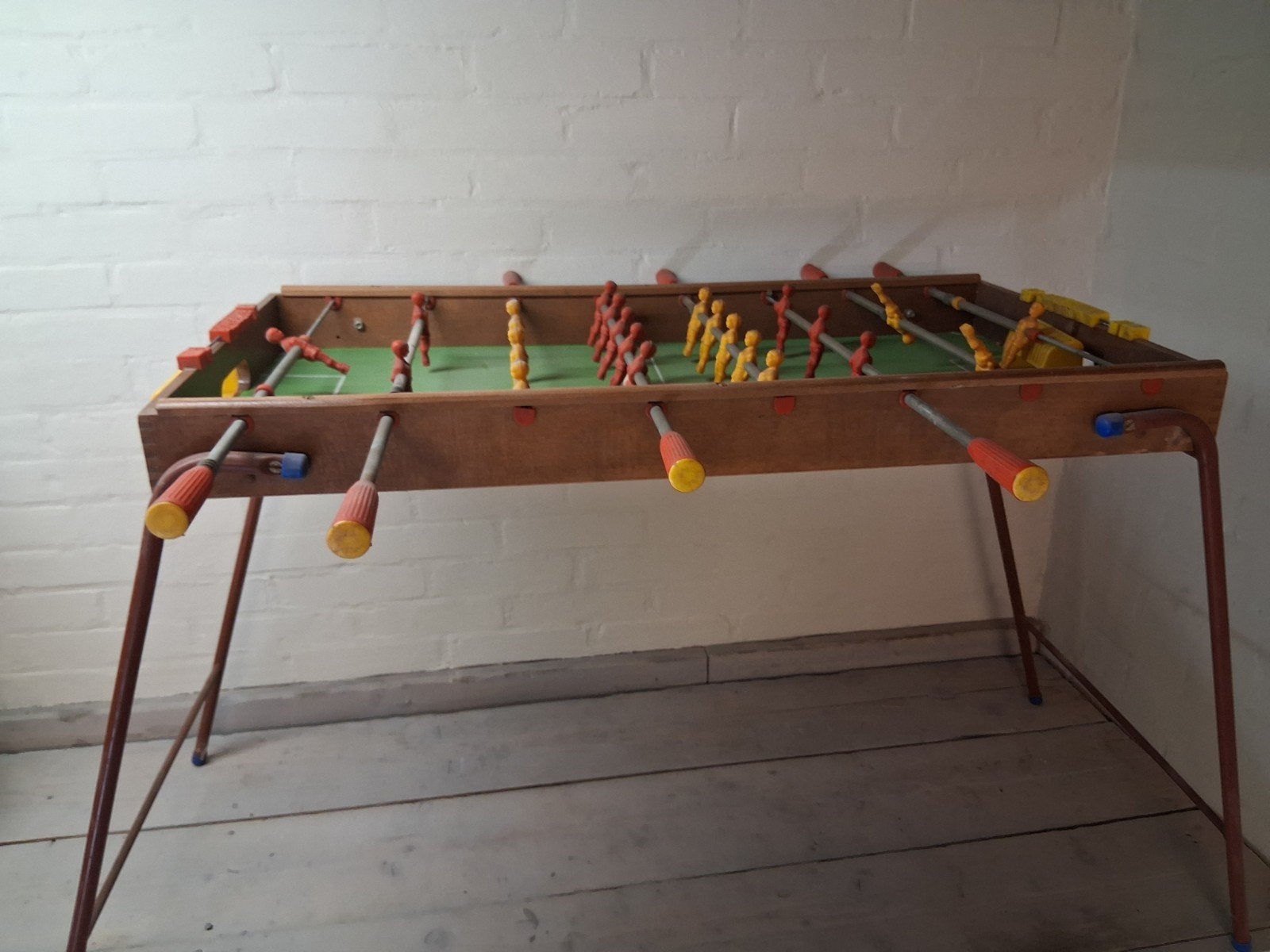 vintage Homas tafelvoetbalspel uit de jaren '60, Ophalen, Gebruikt