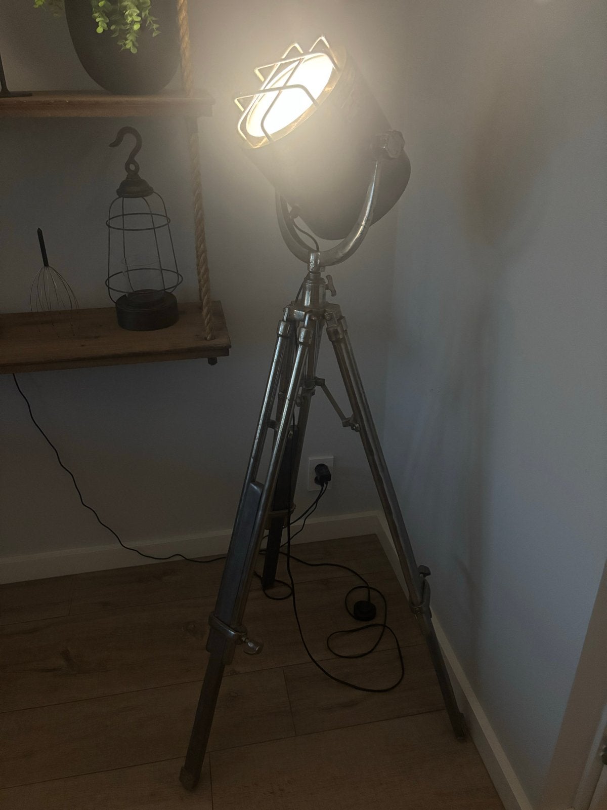Industriële Vloerlamp met Statief, Ophalen