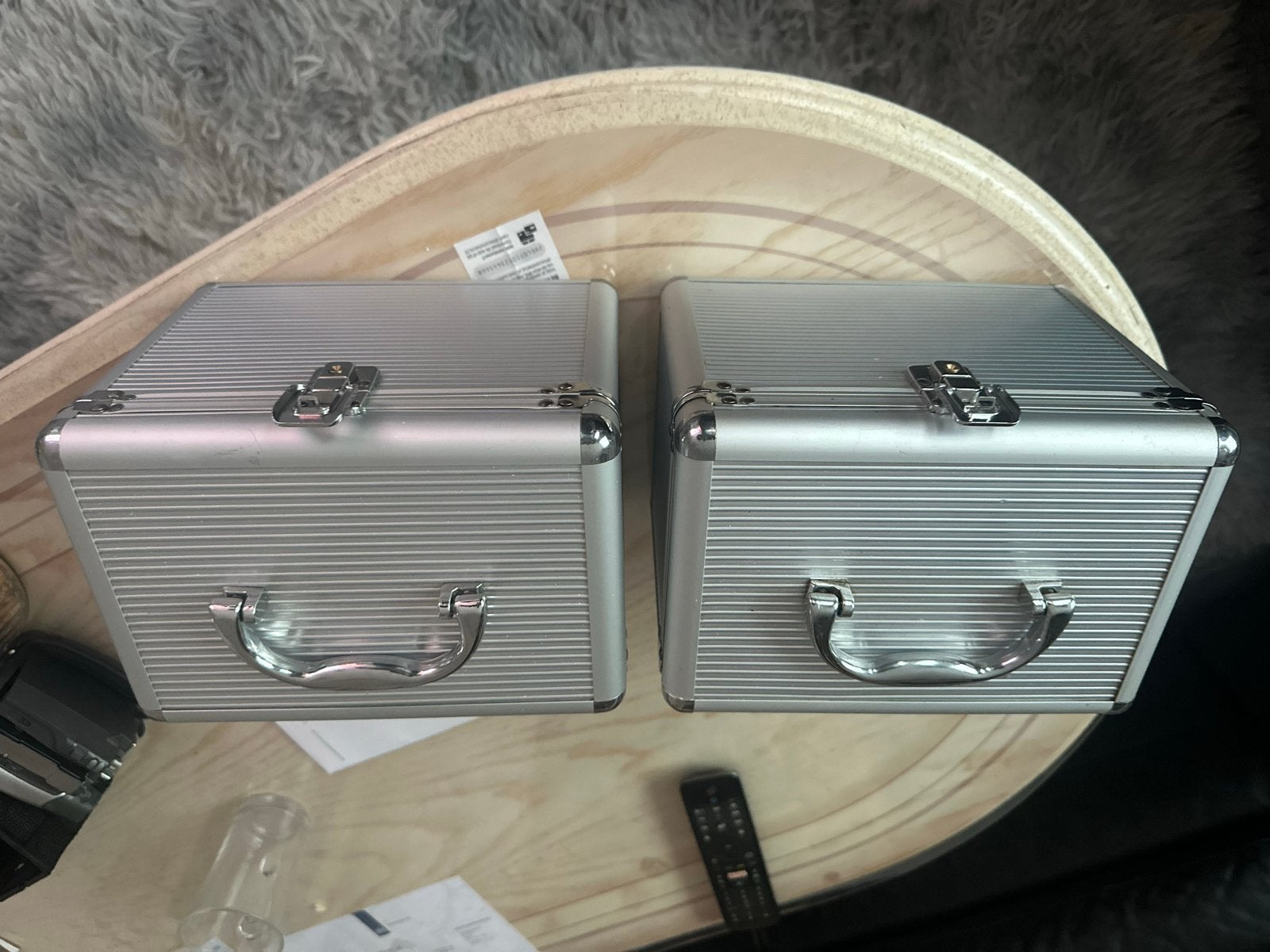 2x Aluminium CD/DVD opbergkoffer - Zilver, Minder dan 50 cm, Gebruikt, Ophalen of Verzenden, Metaal