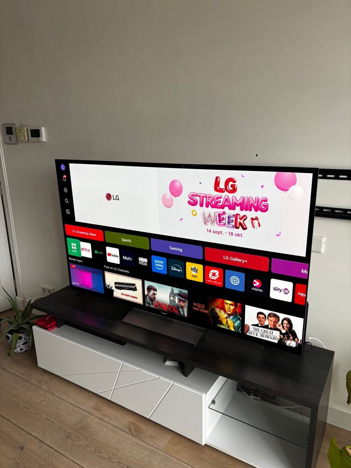 LG C2 OLED65C25LB - 65 inch - 4K OLED evo - 2022, Ophalen, 120 Hz, Zo goed als nieuw, 100 cm of meer