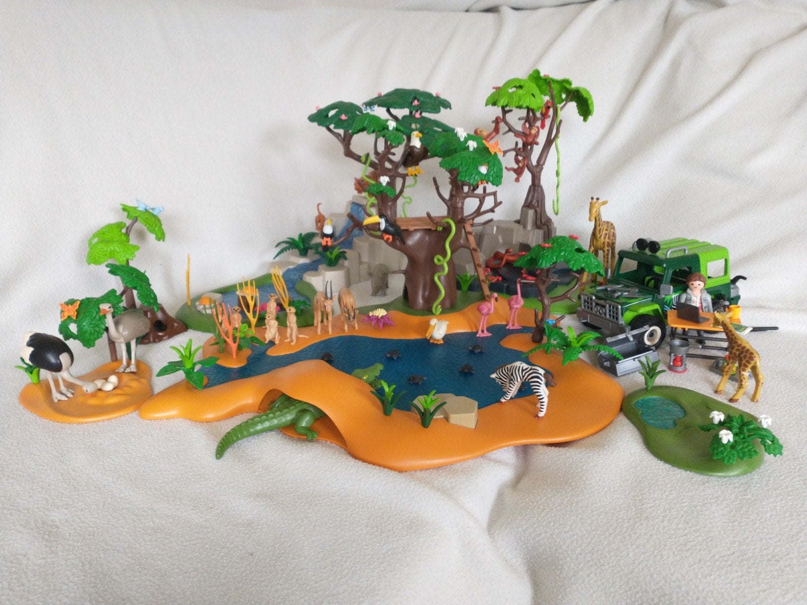 Playmobil 5274, 4827 nagenoeg compleet met extra onderdelen, Kinderen en Baby's, Ophalen of Verzenden, Zo goed als nieuw, Wild life