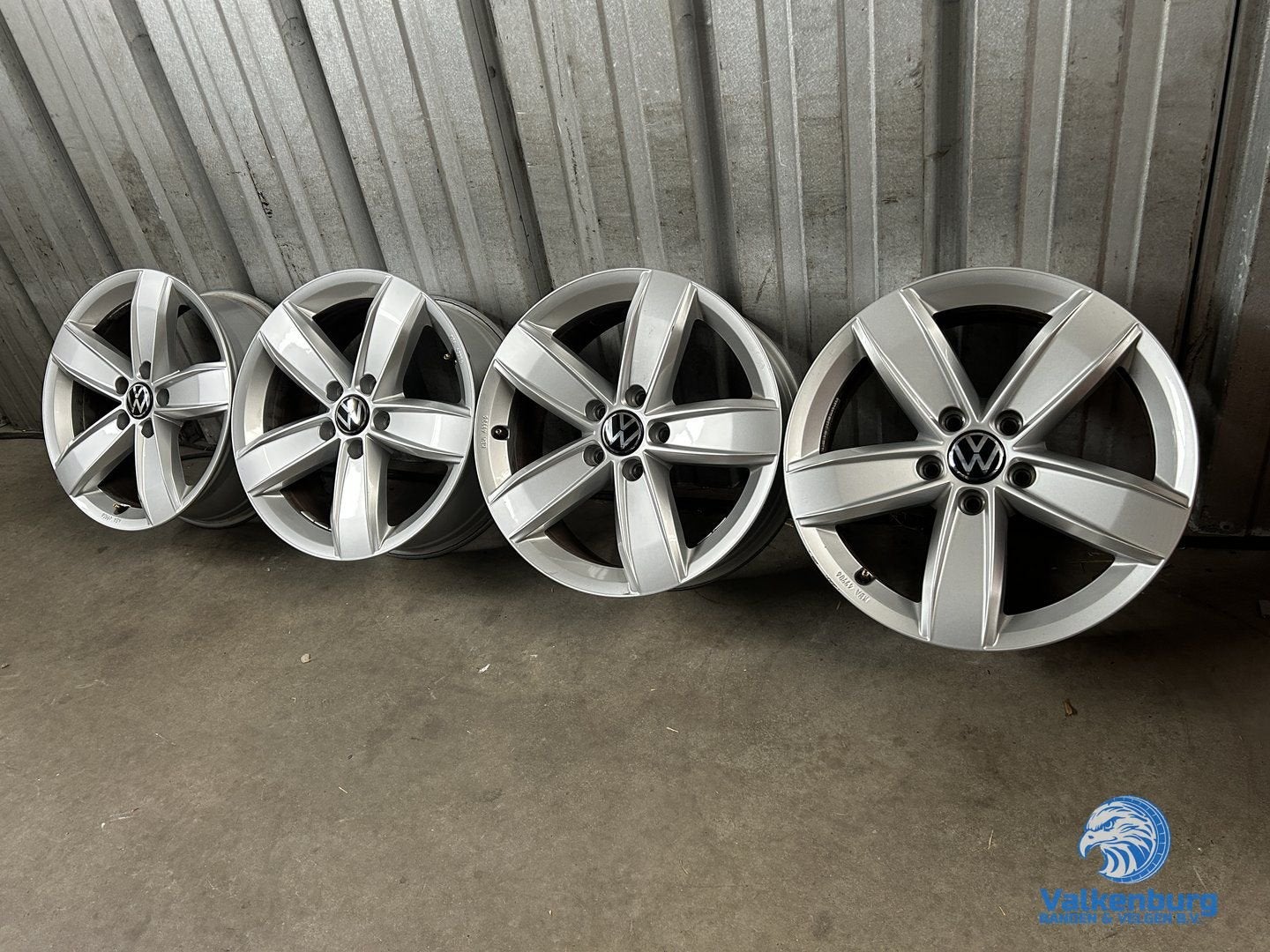 Originele VW Passat Tiguan Corvara 17 inch velgen 5x112