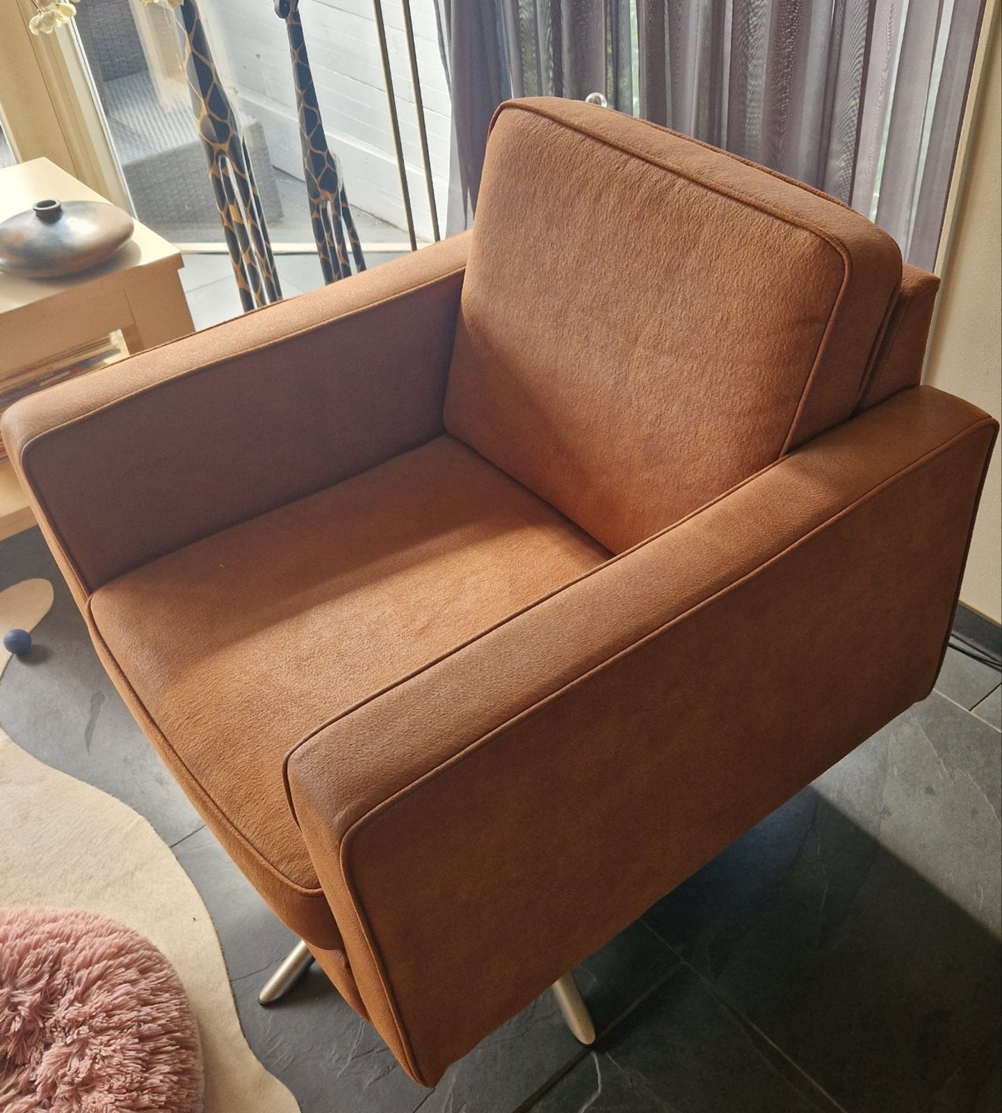 Draaifauteuil Cognac Suède-look Stof, Ophalen, 75 tot 100 cm, Zo goed als nieuw, Stof