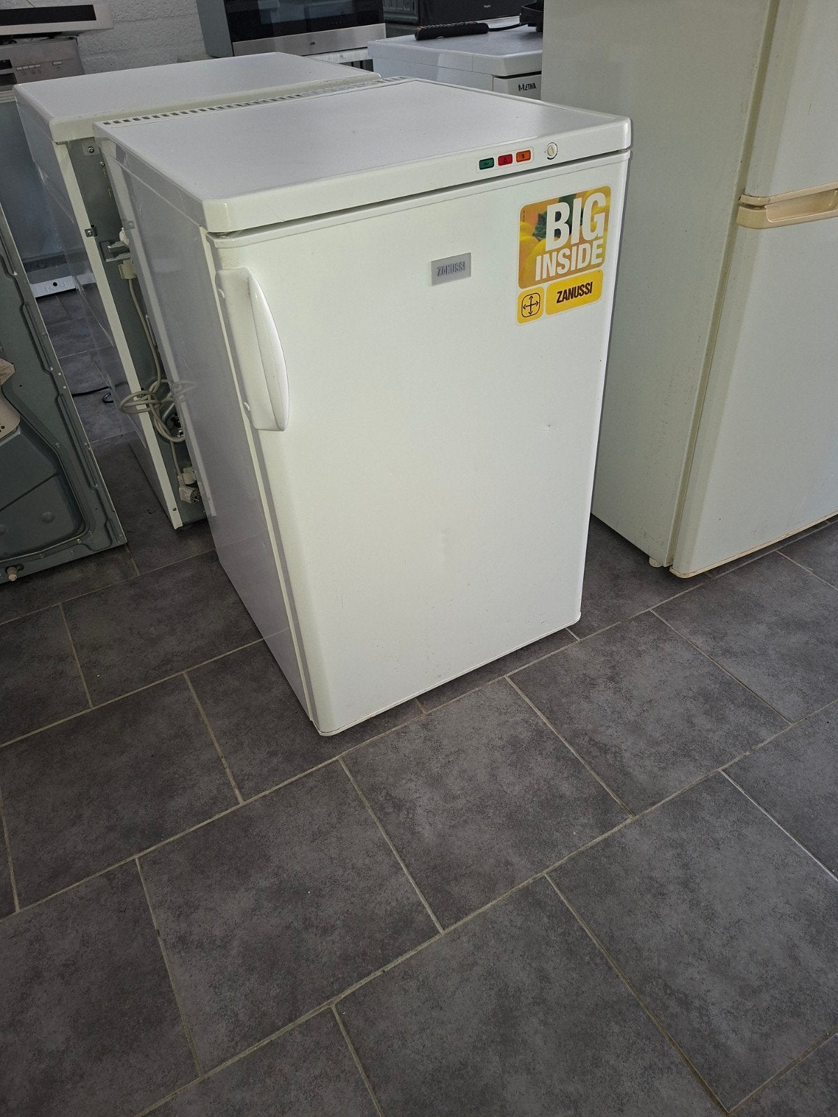 Zanussi vrieskast (3 laden), Gebruikt, Minder dan 60 cm, Energieklasse A of zuiniger, Vrijstaand