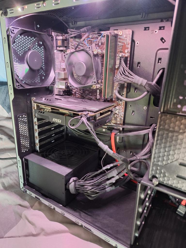 MSI MAG Desktop PC - Intel Core i7, RTX, Computers en Software, Desktop Pc's, Ophalen of Verzenden, Zo goed als nieuw, Gaming