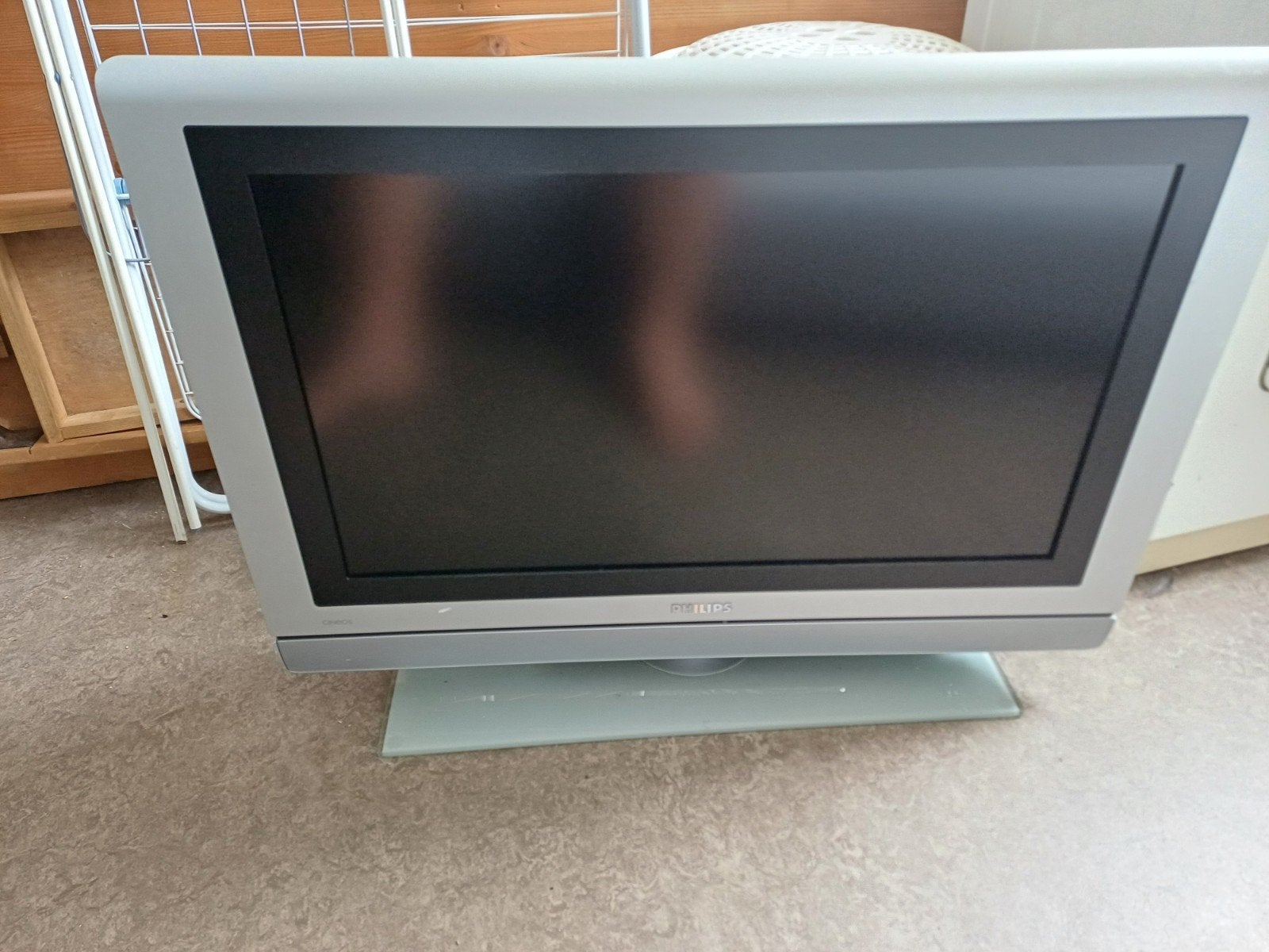 tv is niet kapot alles werkt, Ophalen, Gebruikt, 80 tot 100 cm, Philips