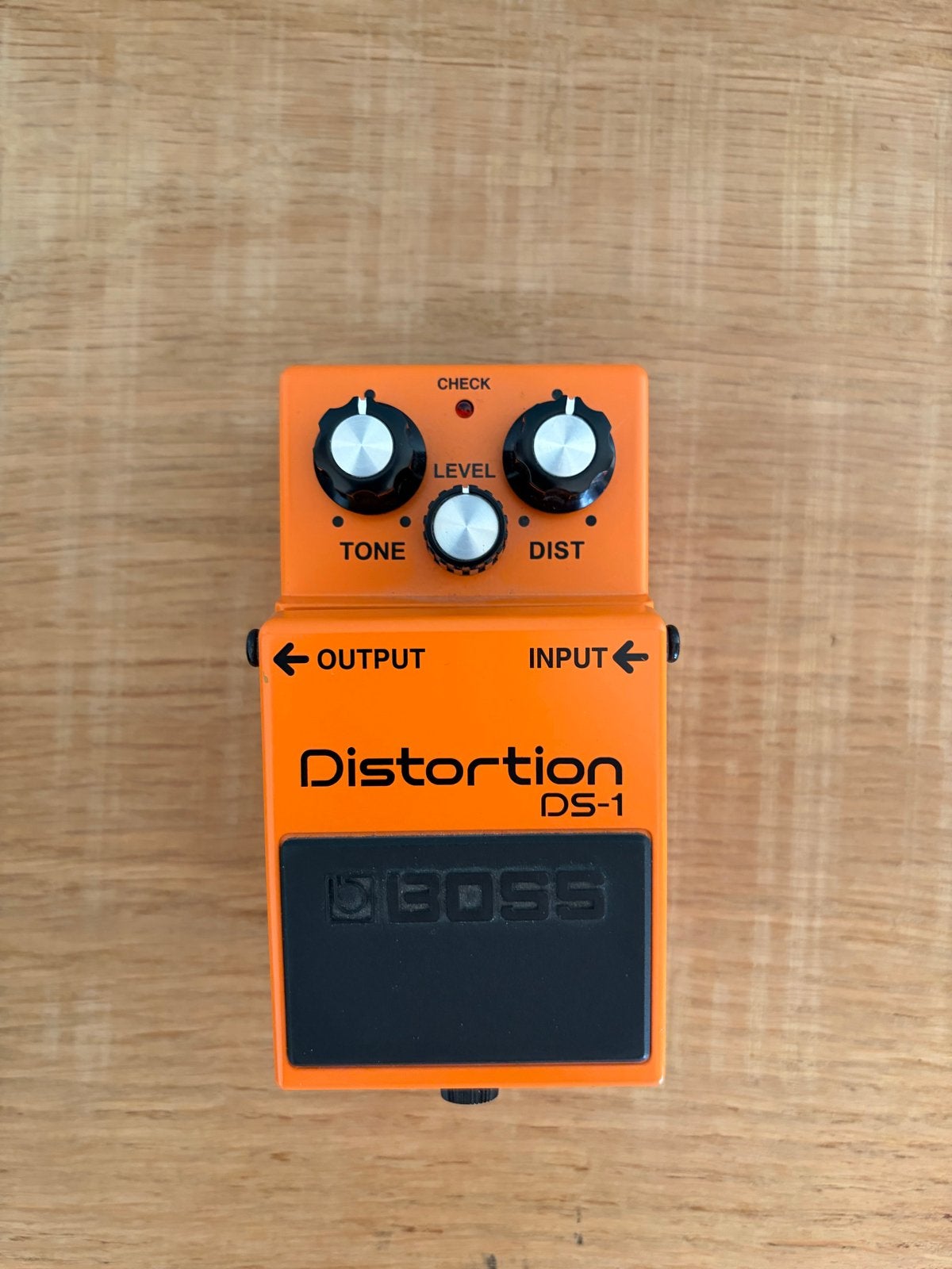 Boss DS-1 Distortion Pedaal - nieuwstaat, Ophalen of Verzenden, Zo goed als nieuw, Distortion, Overdrive of Fuzz