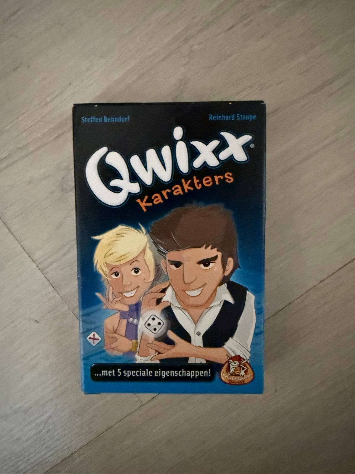 Qwixx Karakters - Uitbreiding met 5 speciale eigenschappen, Een of twee spelers, Ophalen of Verzenden, Zo goed als nieuw
