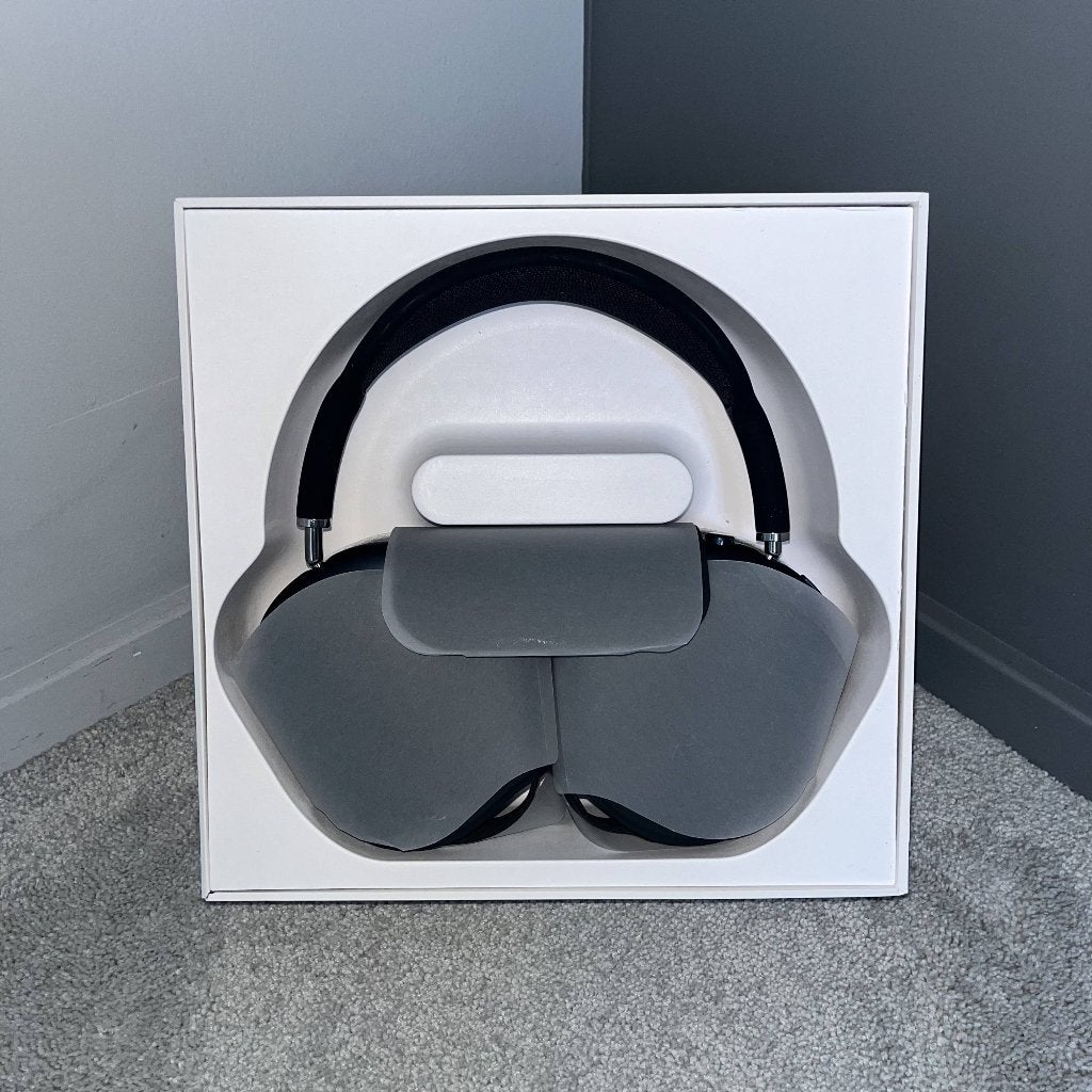 Foto 5 van airpods maxx / airpods pro 2 en 3/ airpods 4 en powerbanks