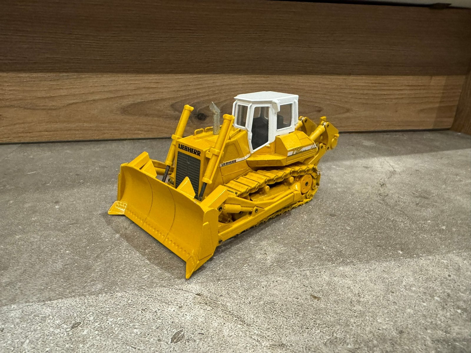 Liebherr 752 bulldozer, Hobby en Vrije tijd, Ophalen, Zo goed als nieuw, Hijskraan, Tractor of Landbouw, Conrad
