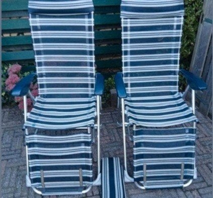 Twee verstelbare lichtgewicht stoelen zgan., Tuin en Terras, Tuinstoelen, Ophalen, Gebruikt, Textileen, Verstelbaar