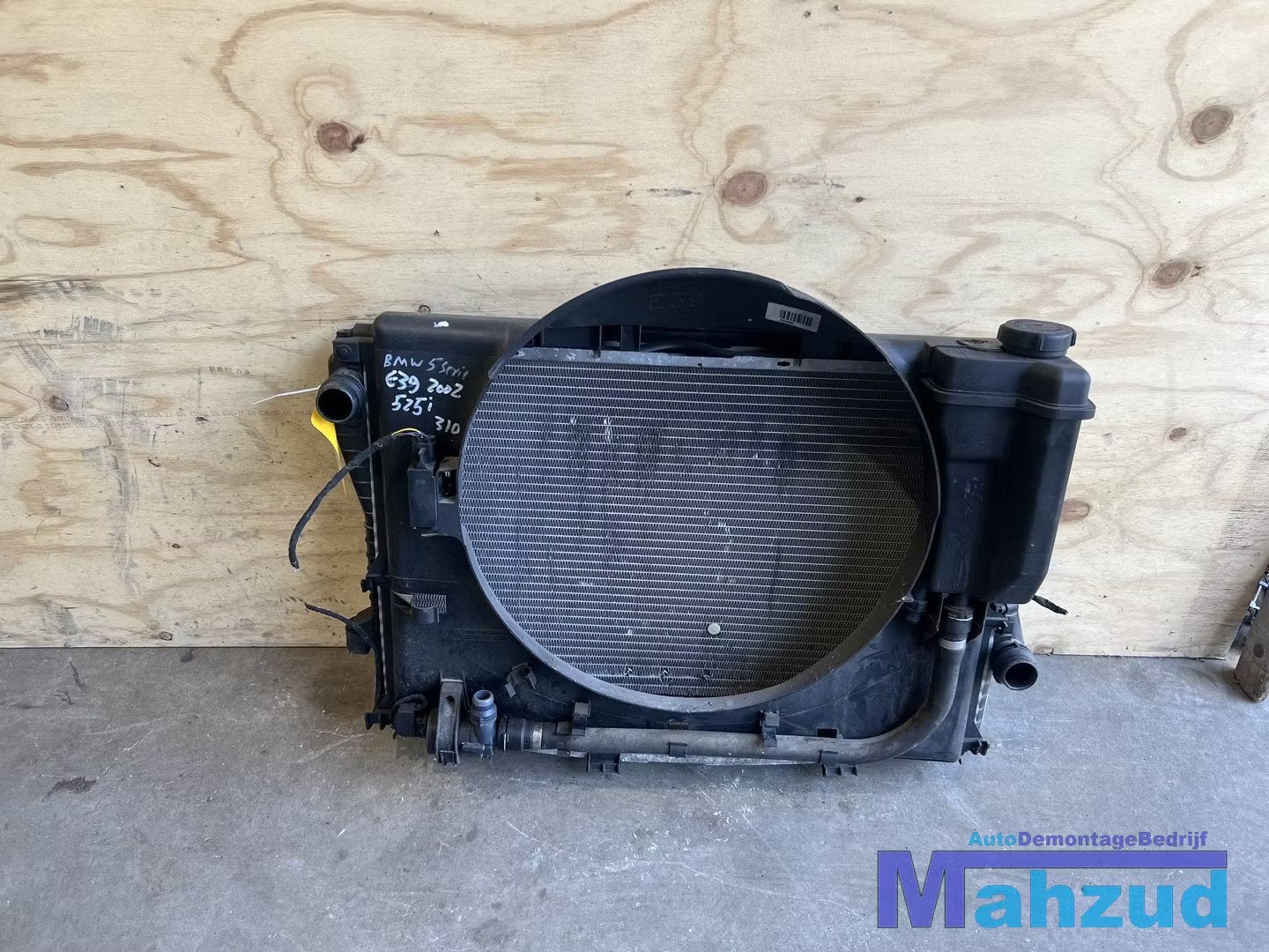 BMW 5 SERIE E39 Touring 525i koelerpakket koelerset 1996-200, Petuelring 130
80788  Munich, DE, Gebruikt, Info@bmw.de, Ophalen of Verzenden