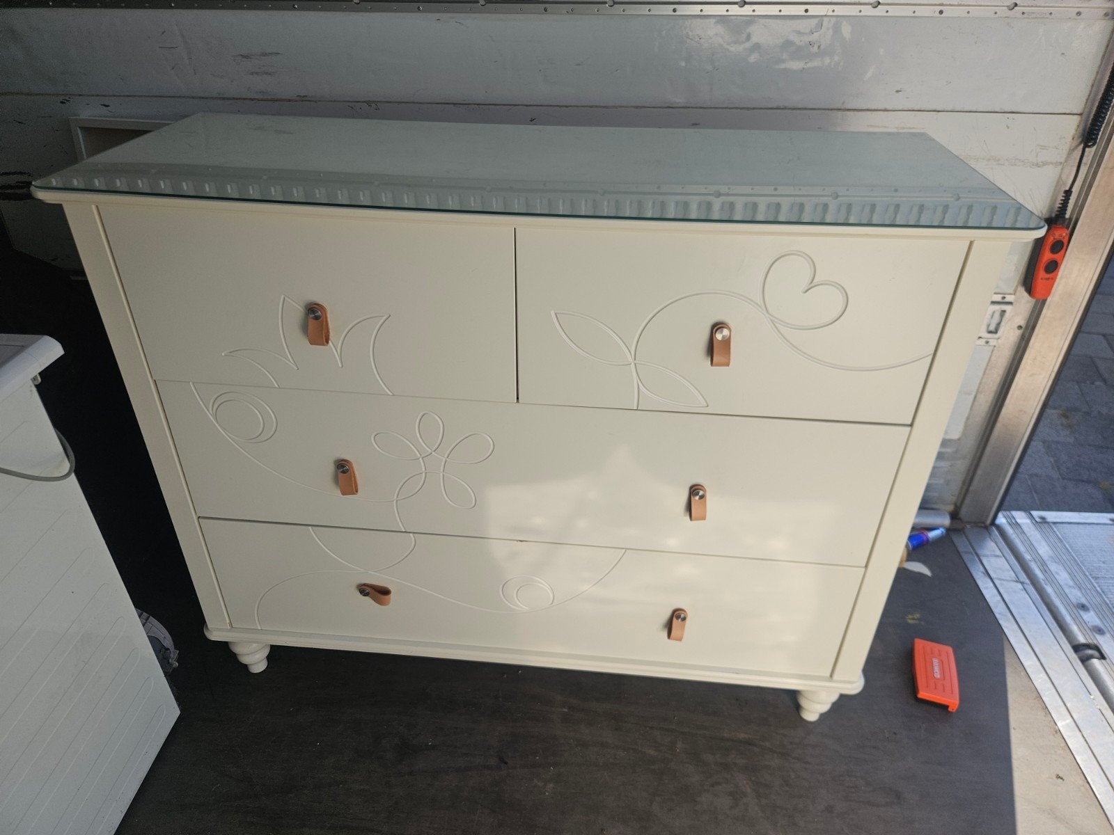 Kast met lades, Huis en Inrichting, Ophalen, Kastje, Eem struunn, Met glasplaat