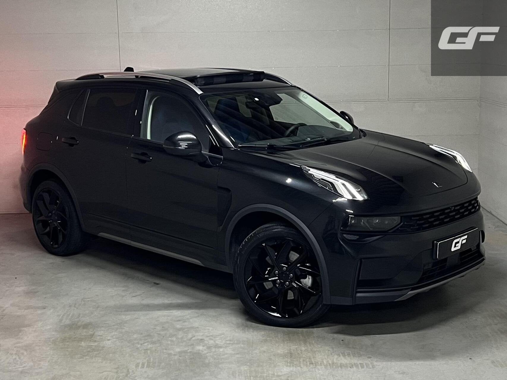 Lynk & Co 01 1.5 Plug-in Black Edition Sfeerver. CarPlay 360, Stof, Zwart, Plug-in hybride, Bedrijf