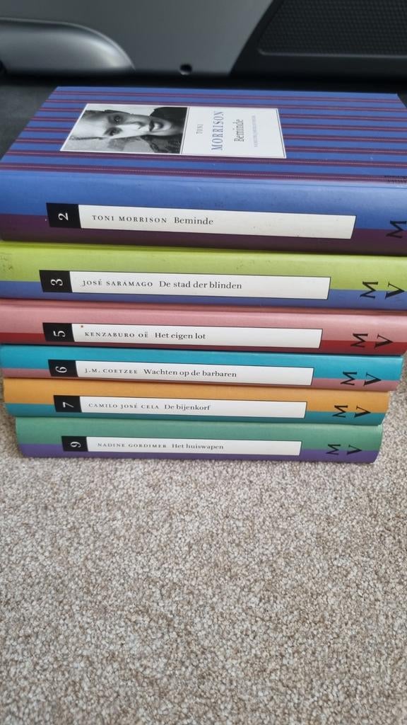 Nobelprijsbibliotheek: 6 Boeken van Nobelprijswinnaars, Ophalen of Verzenden