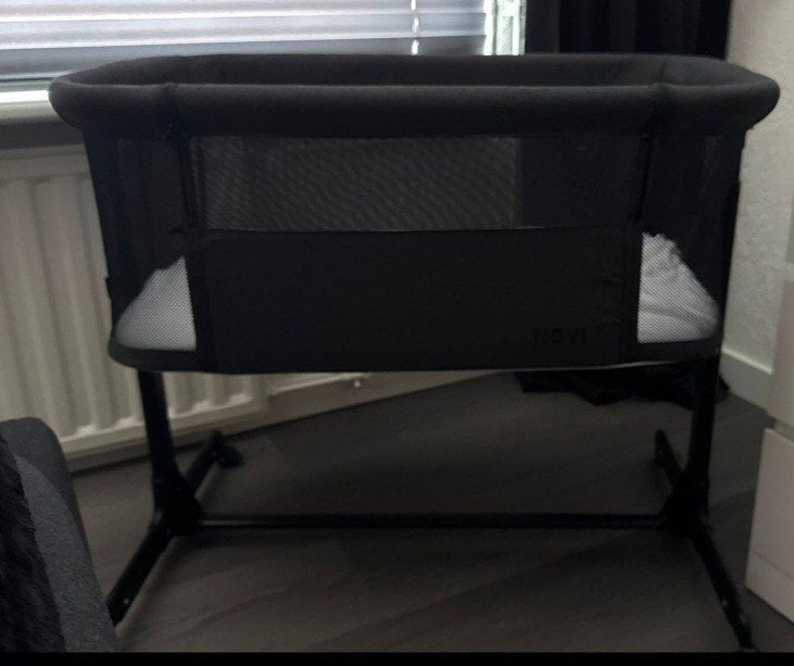 Novi Co-sleeper Kyan - Zo goed als nieuw, in doos, Kinderen en Baby's, Babywiegjes en Ledikanten, Ophalen, Zo goed als nieuw, Wieg