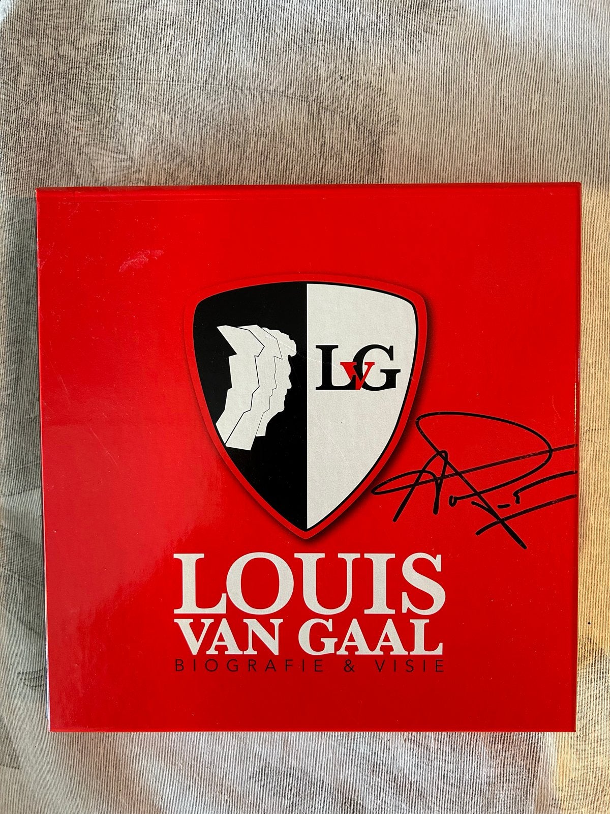 Gesigneerde Louis van Gaal Biografie & Visie Boxset, Boeken, Ophalen of Verzenden, Zo goed als nieuw, Sport