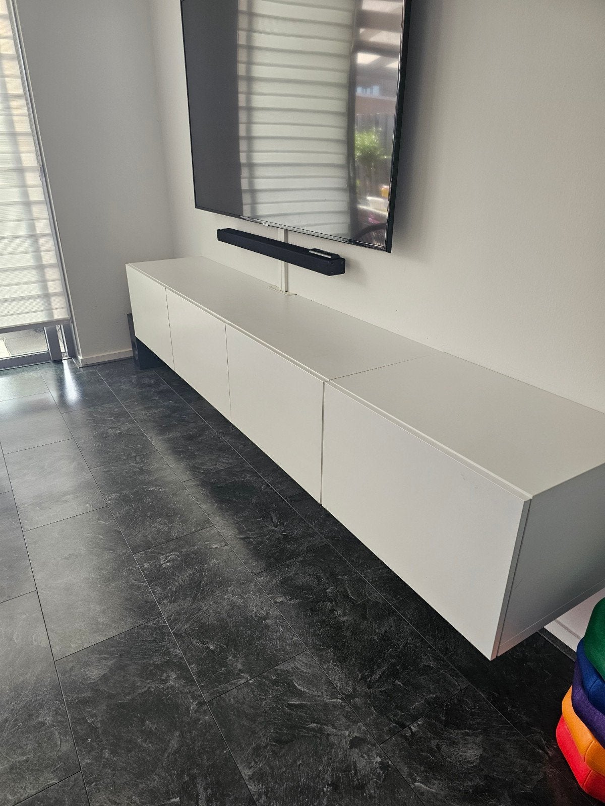 Tv meubel wit, Ophalen, 25 tot 50 cm, 200 cm of meer, Minder dan 100 cm