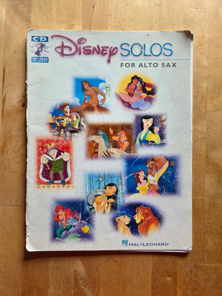 Disney Solos voor Altsaxofoon - hal leonard, Gebruikt, Filmmuziek en Soundtracks, Saxofoon, Ophalen of Verzenden