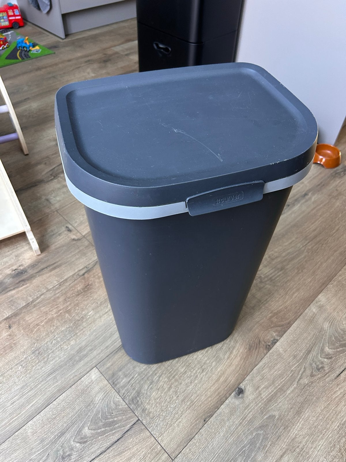Curver prullenbak 50 liter - Donkergrijs, Ophalen, 50 – 75, Kunststof, Gebruikt