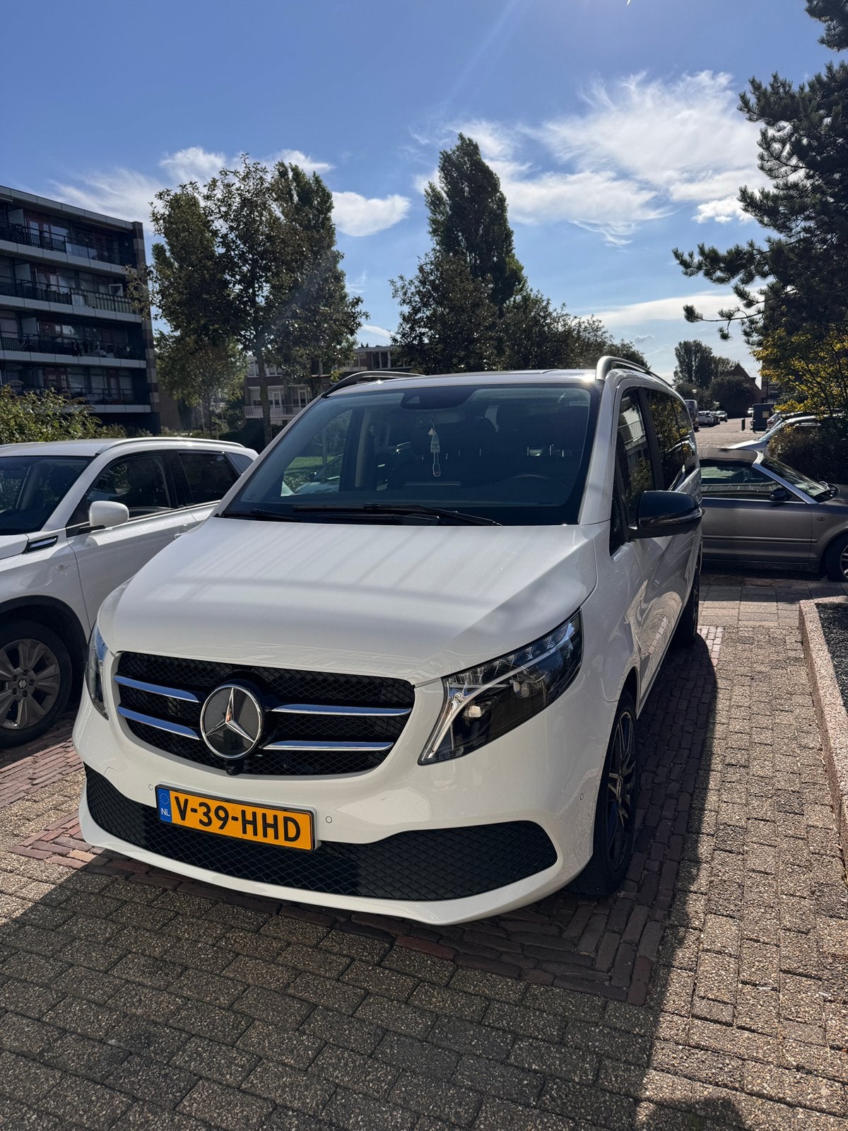 Mercedes-Benz V-klasse 2024 Wit 300D, Automaat, Zwart, 2162 kg, 2500 kg