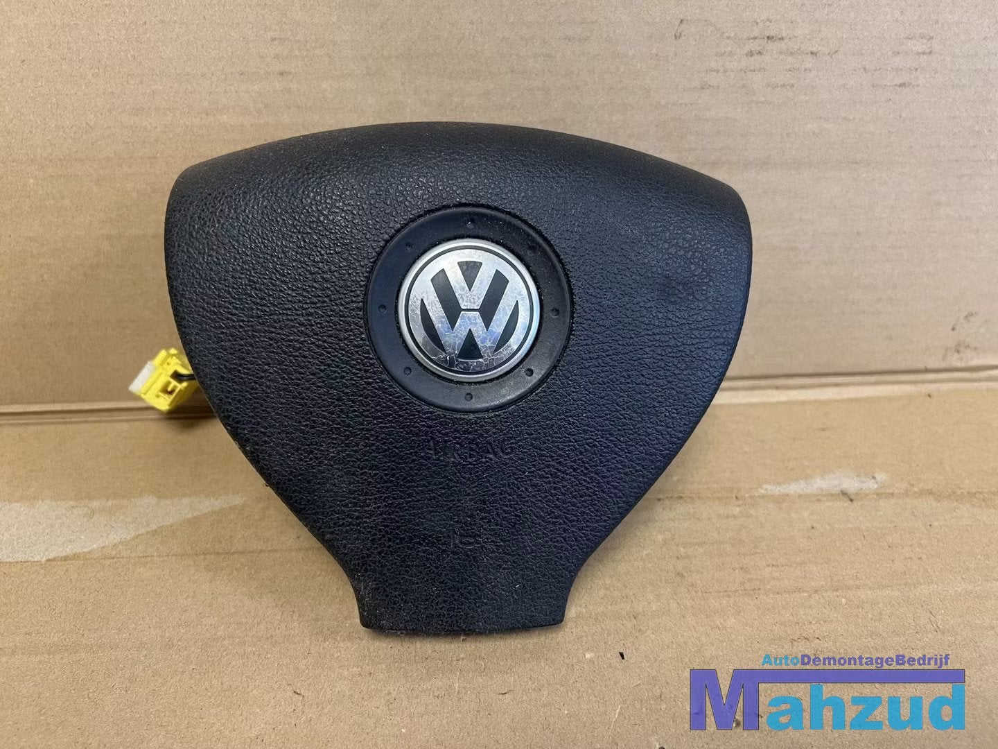 VW Golf 5 caddy stuurairbag stuur airbag 2003-2009, Auto-onderdelen, Gebruikt, Volkswagen, Volkswagen AG, Berliner Ring 2
38440  Wolfsburg, DE