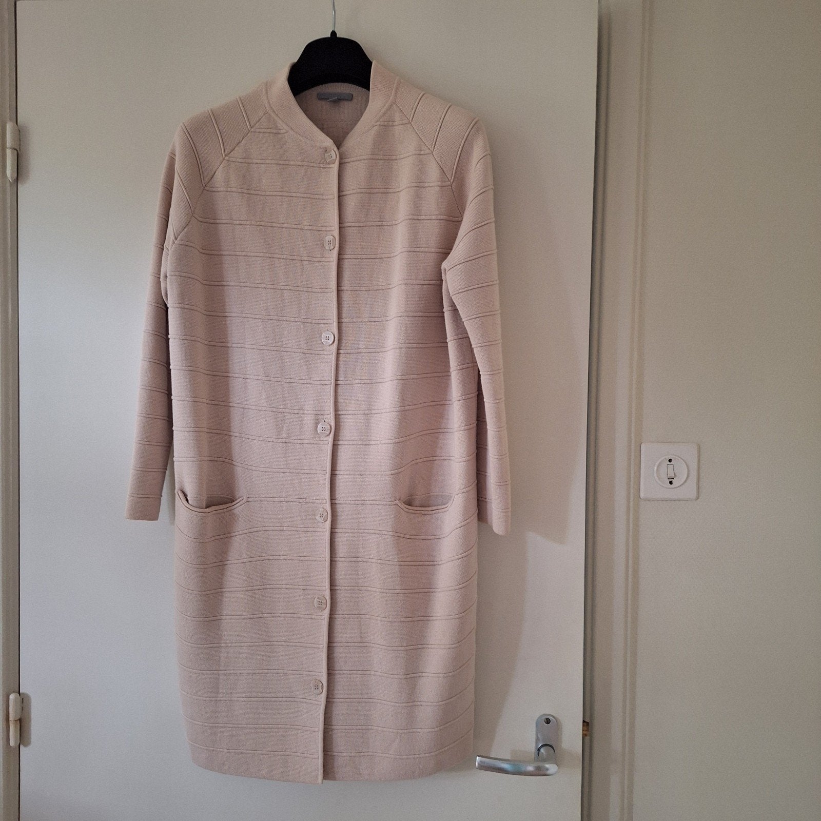 Vest( jas) lang, COS katoen mt s/m, COS, Beige, Ophalen of Verzenden, Zo goed als nieuw