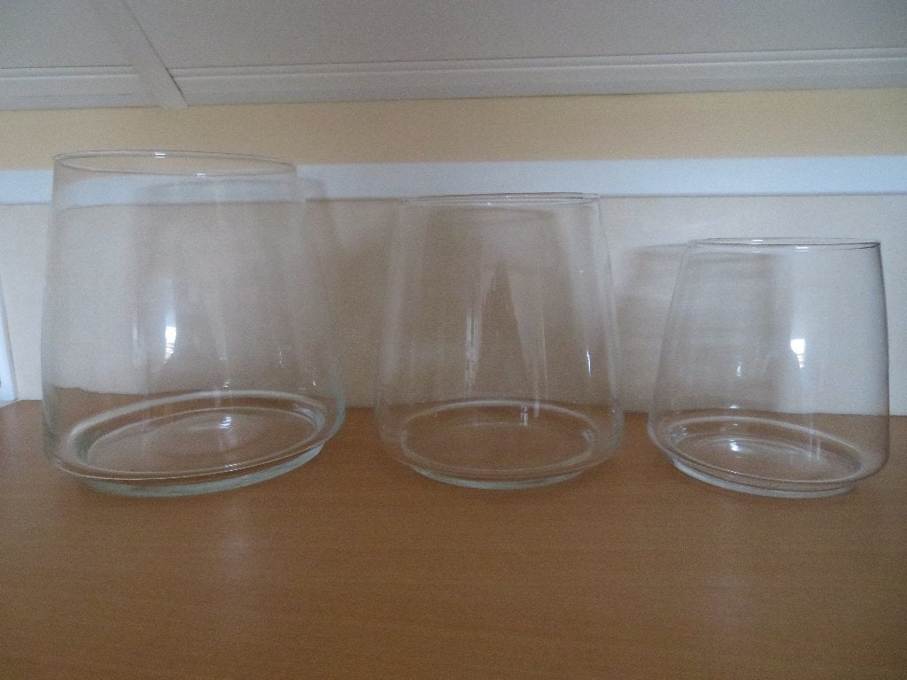 3 glazen vazen, Ophalen of Verzenden, Zo goed als nieuw, Transparant, Glas