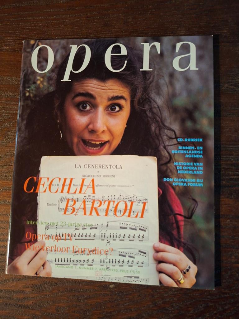 Opera, tijdschrift april en augustus 1990, Ophalen of Verzenden, 1980 tot heden, Tijdschrift