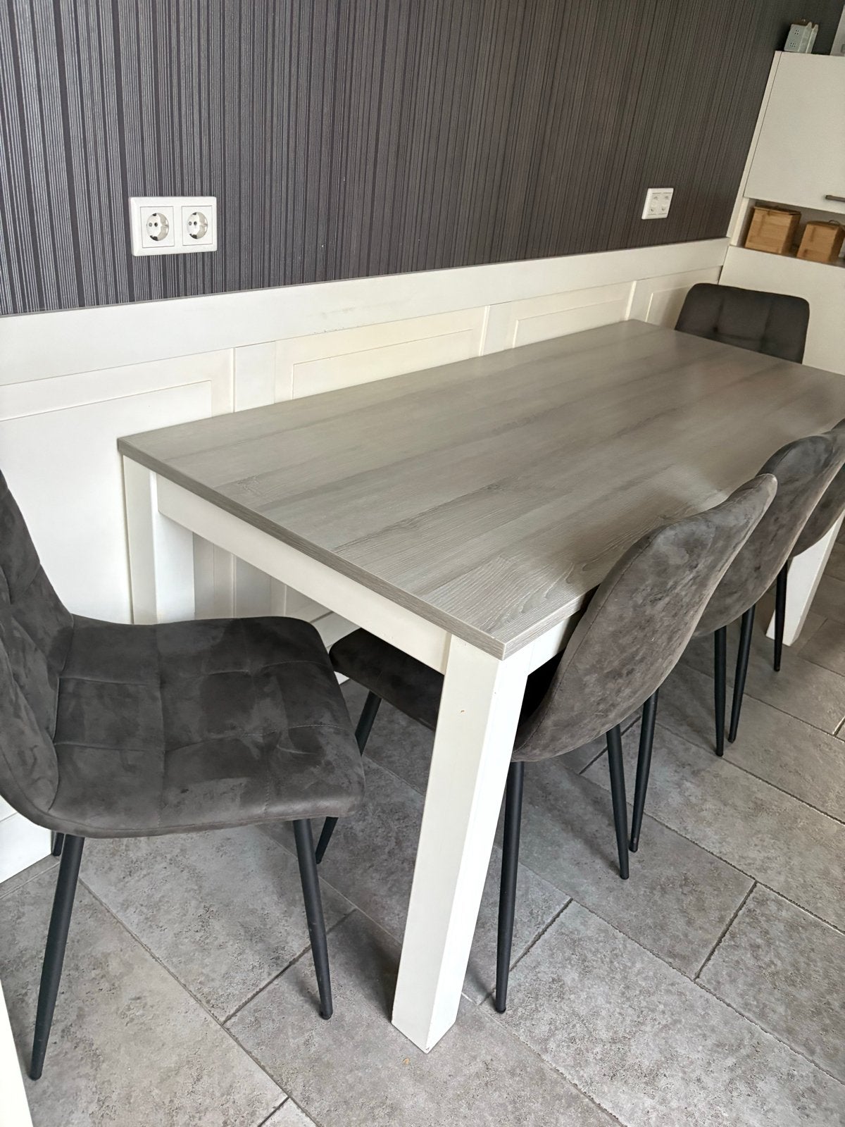 Eettafel met stoelen (ook los te koop), Gebruikt, 100 tot 150 cm, Vier personen, Rechthoekig