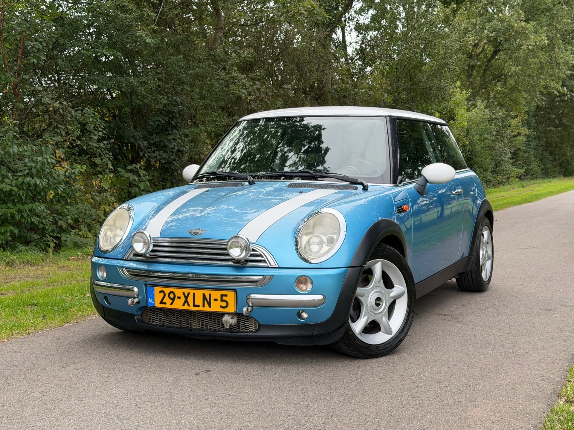 Mini 3-Deurs 1.6 Cooper Chili | Airco + Radio Nu € 1.450,-, Auto's, Voorwielaandrijving, 15 km/l, Gebruikt, Zwart