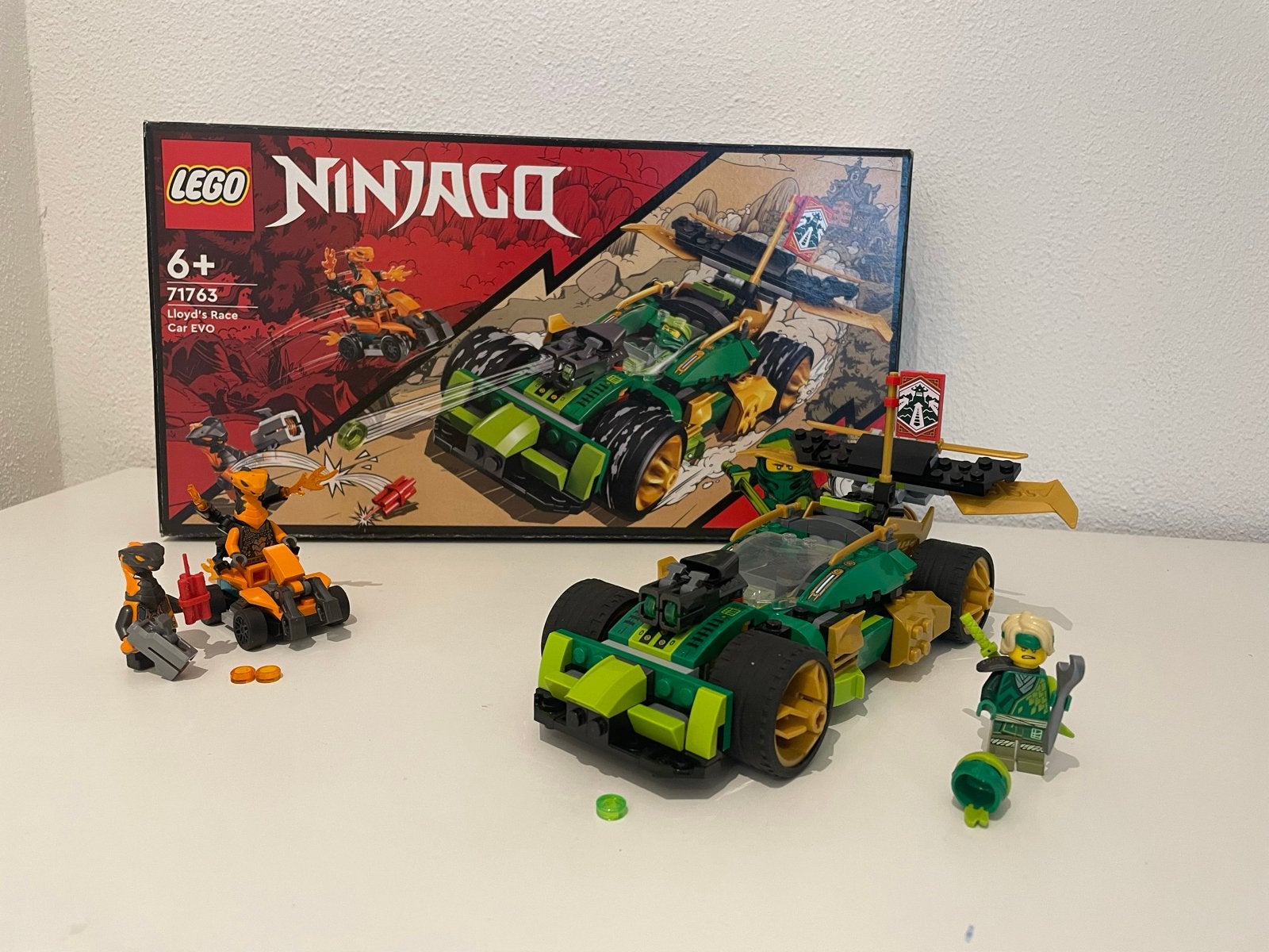 LEGO Ninjago 71763 Lloyd's Race Car EVO