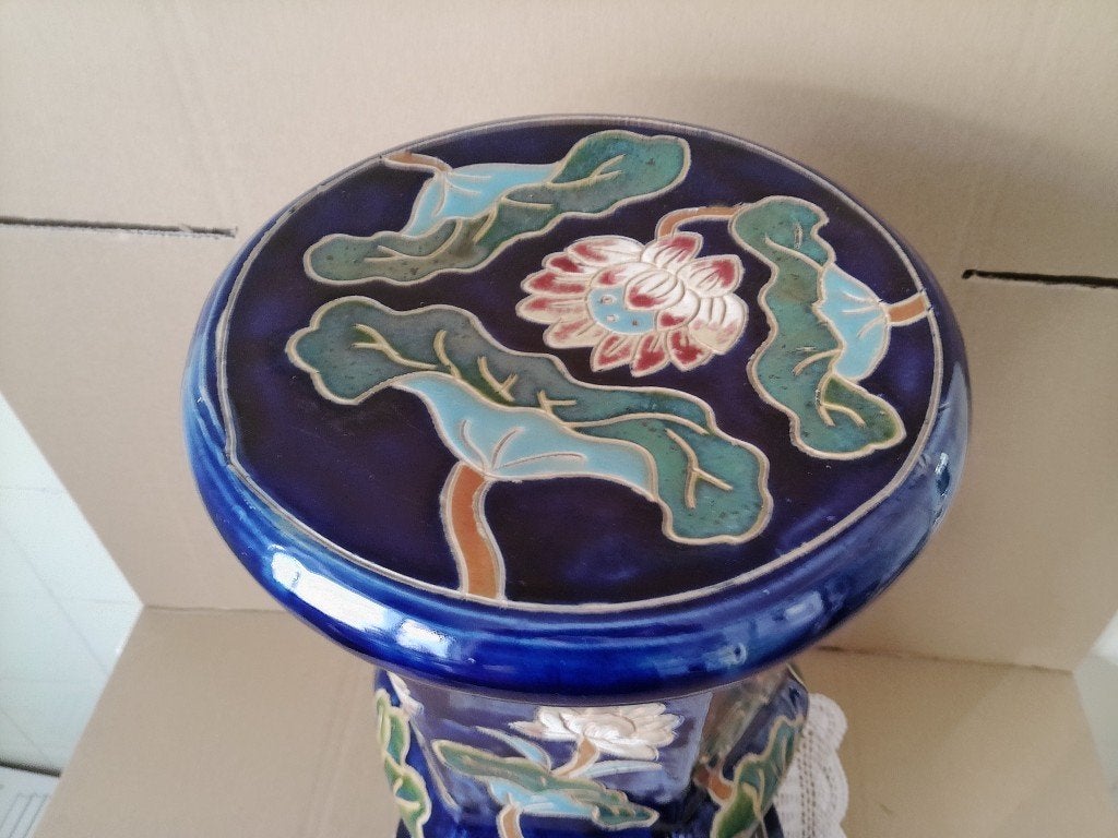 Vintage zuil plantenzuil kobaltblauw met lotusbloemen 53cm, Huis en Inrichting, Ophalen of Verzenden, Zo goed als nieuw, Onbekend