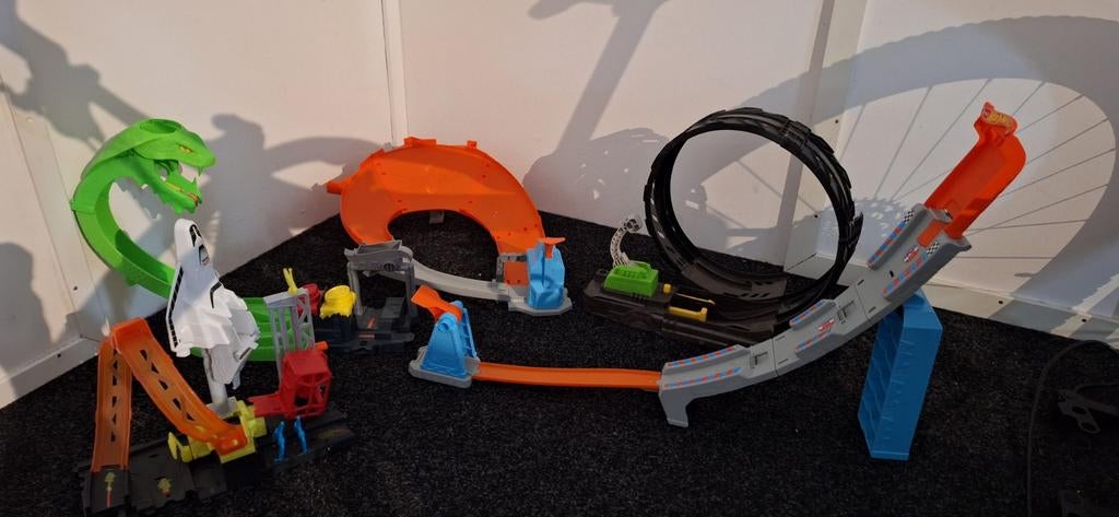 Hot wheels, Kinderen en Baby's, Speelgoed | Racebanen, Ophalen of Verzenden, Zo goed als nieuw, Handmatig, Hot Wheels