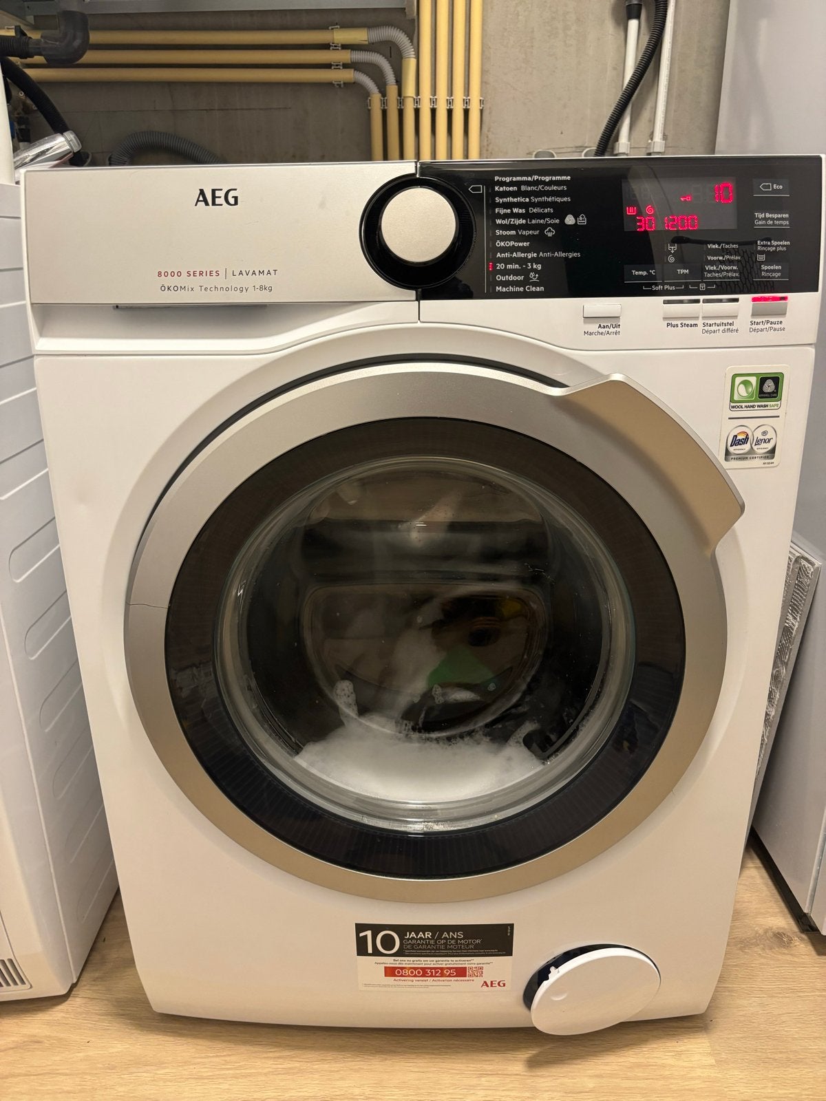 AEG 8000 Serie Lavamat Wasmachine - Goede Staat, Ophalen, 1200 tot 1600 toeren, Gebruikt, 8 tot 10 kg