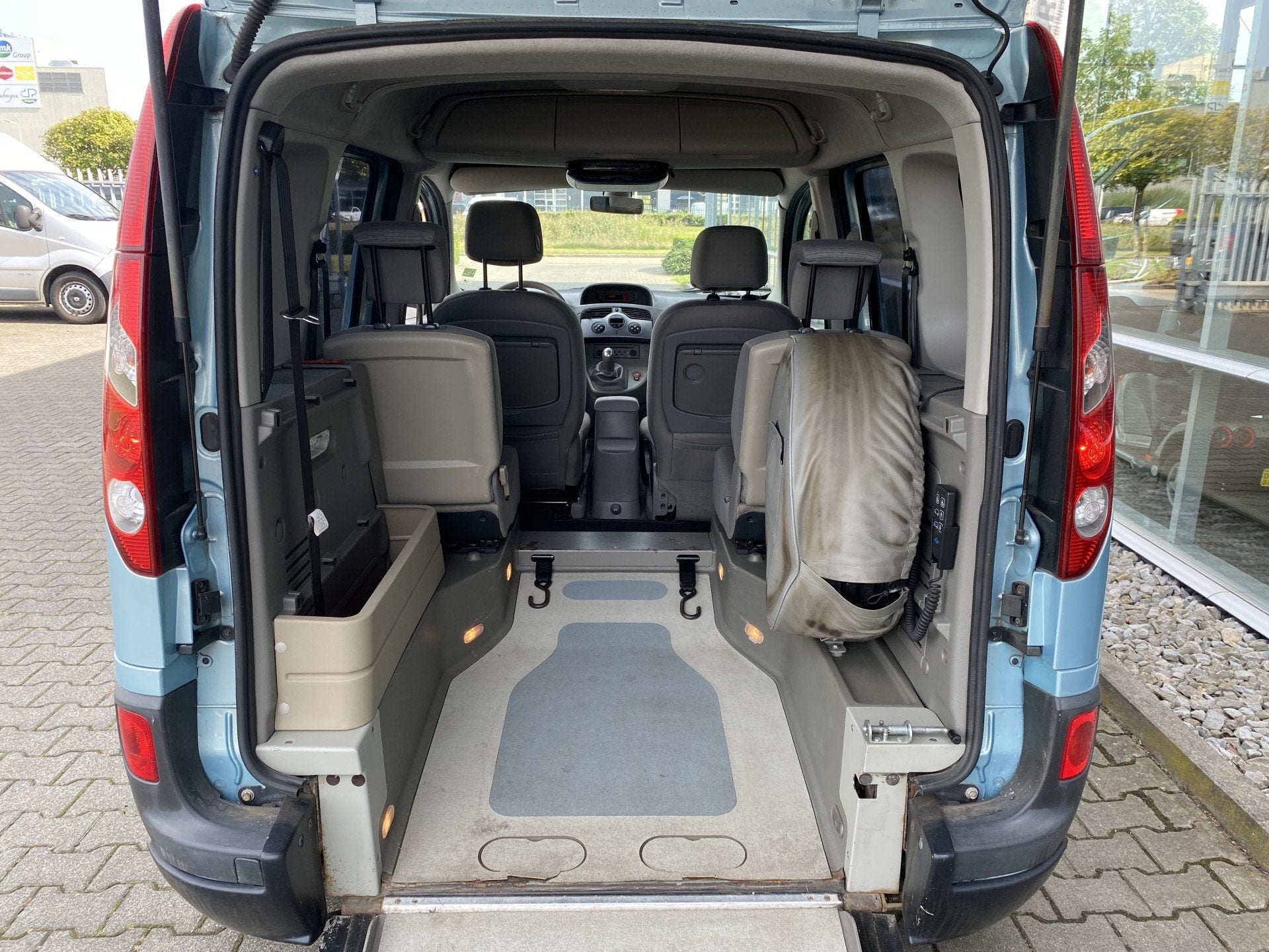 Renault Kangoo Family 4+1 Rolstoelauto 1.5 dCi Authentique (, Auto's, Voorwielaandrijving, Gebruikt, Beige, Blauw