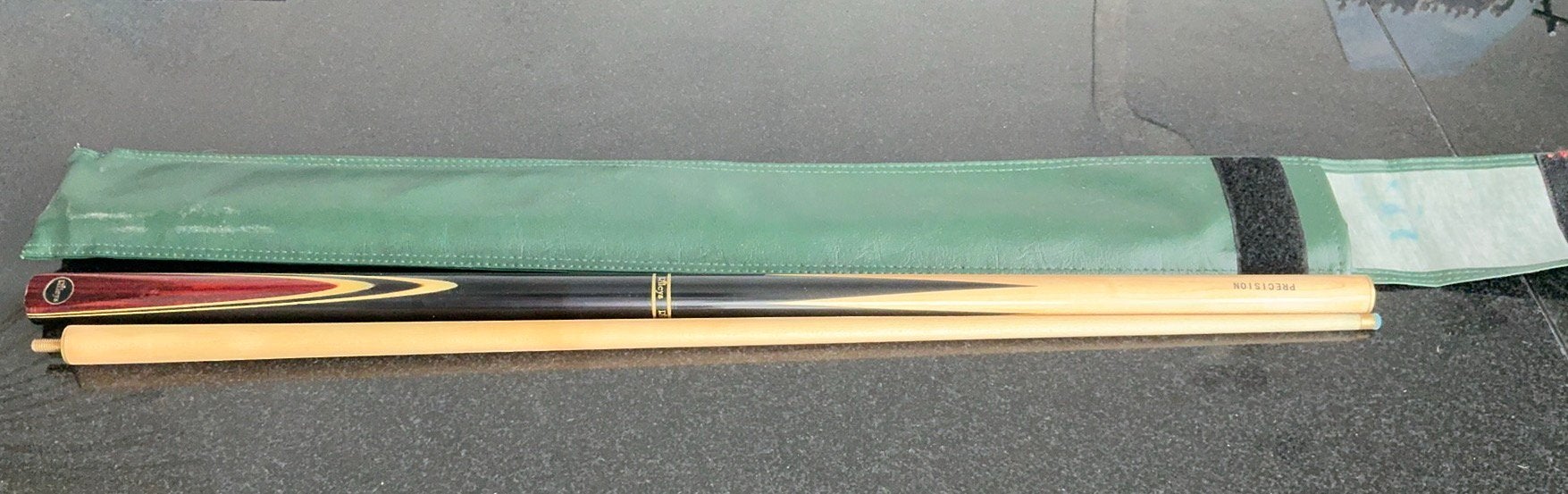 Riley. Rileys pool en snooker keu. In erui, Ophalen of Verzenden, Zo goed als nieuw, Pooltafel
