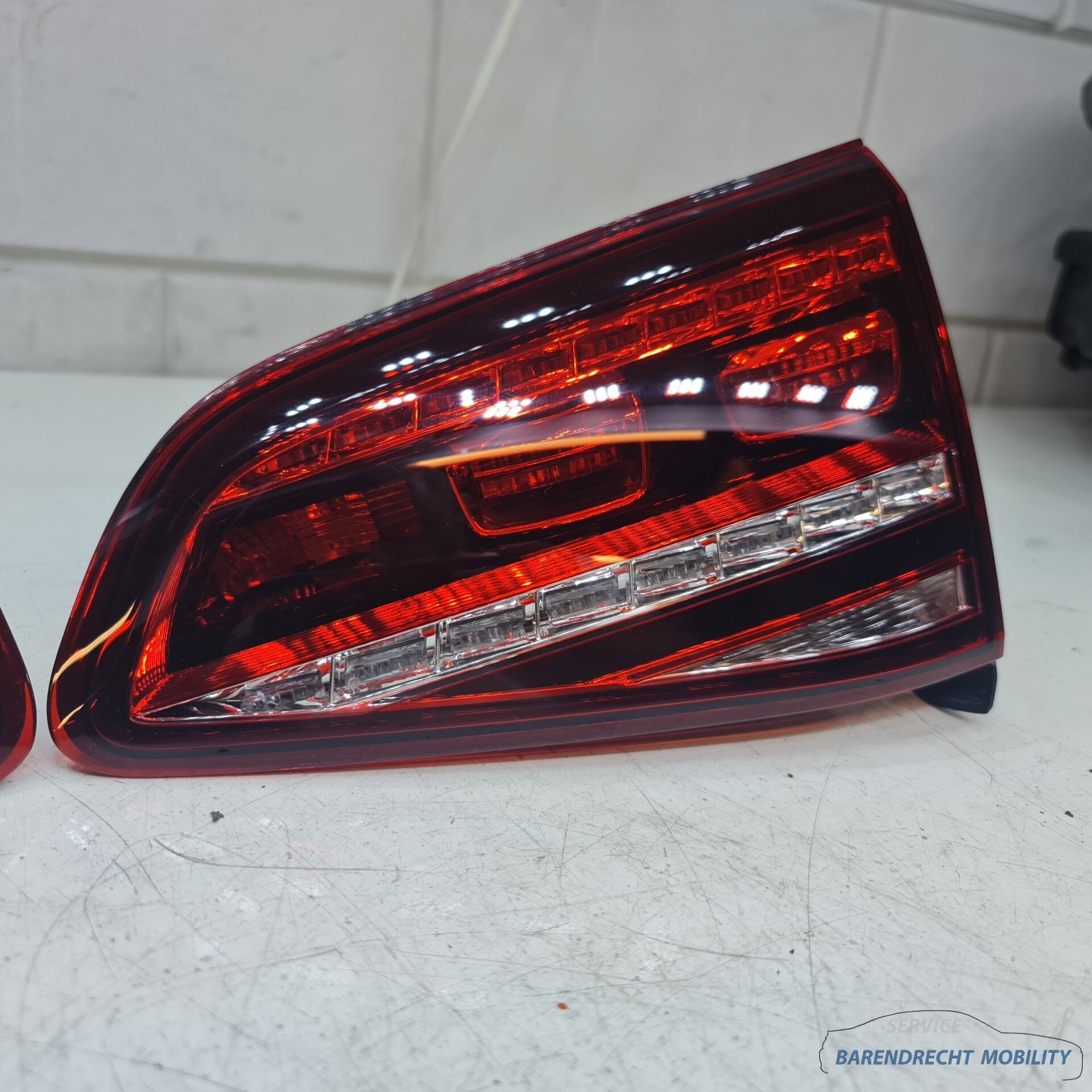 LED achterlicht VW Golf VII 7 GTI 5G0945308 rechts binnen or, Gebruikt, Volkswagen, Volkswagen AG, Berliner Ring 2
38440  Wolfsburg, DE