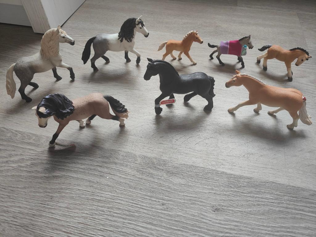 Schleich Paarden - 8 Stuks Speelgoedfiguren, Kinderen en Baby's, Speelgoed | Overig, Ophalen of Verzenden, Gebruikt, Jongen of Meisje