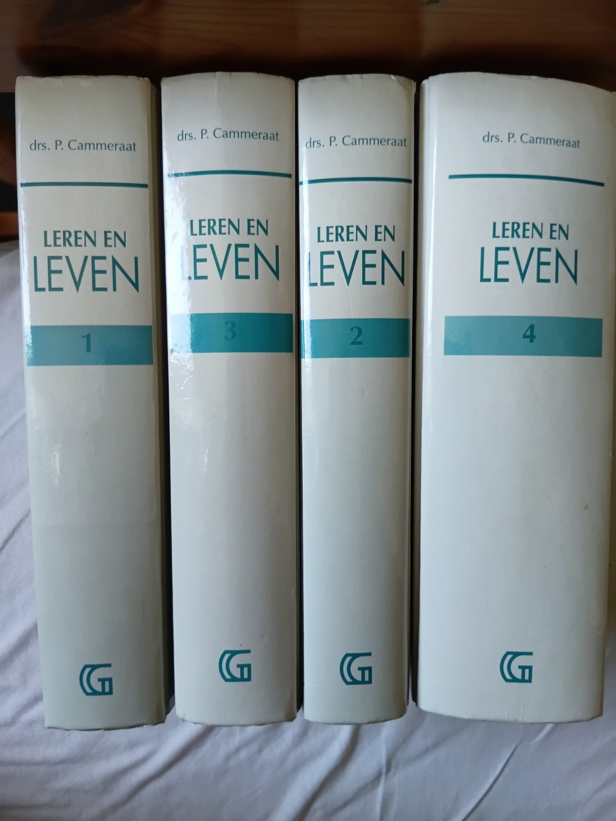 P. Cammeraat, leren en leven, complete set. 4dlnGoede staat, Ophalen of Verzenden, Gelezen, P. Cammeraat