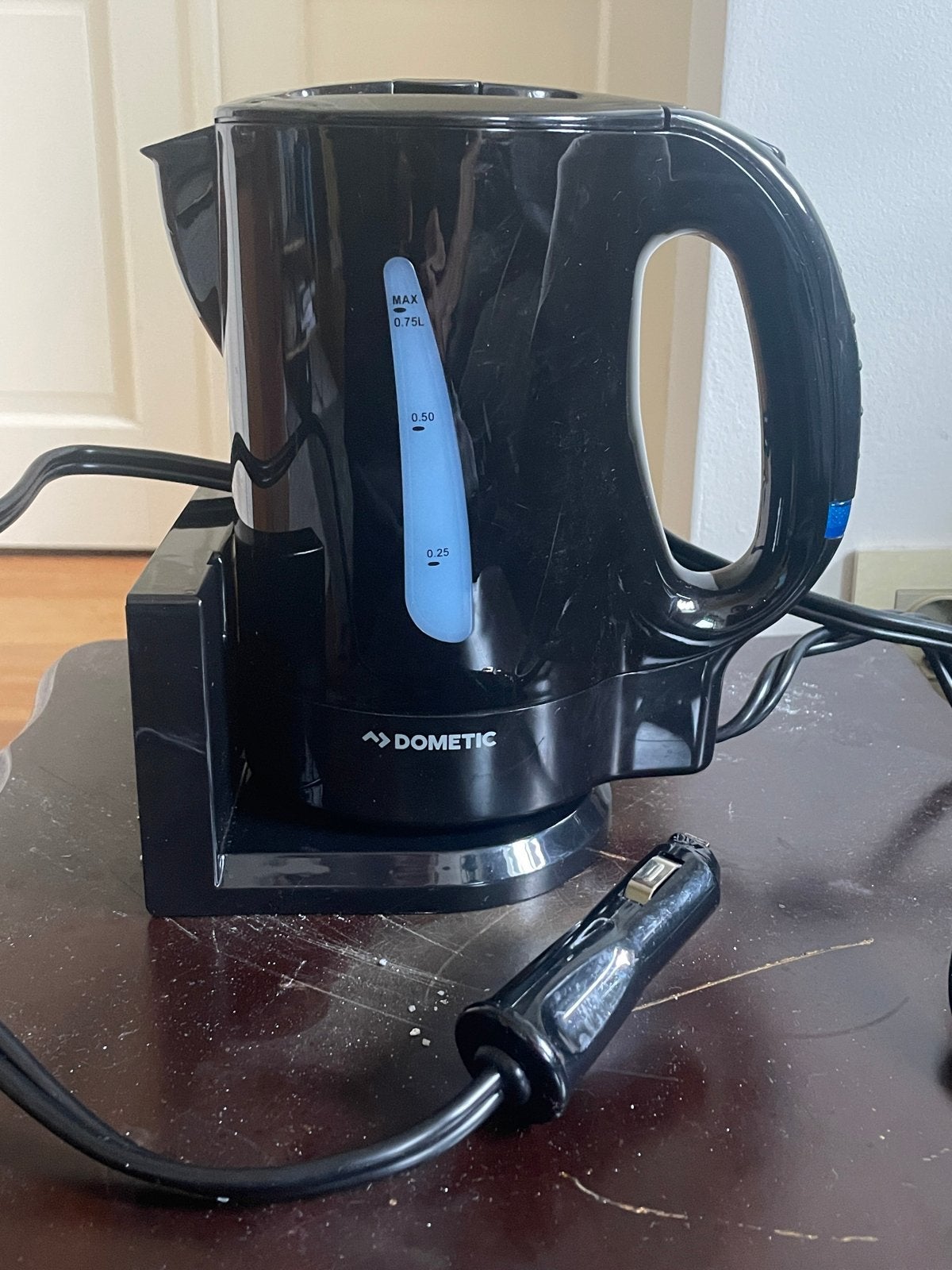 Dometic waterkoker 0.75L voor auto/camper, Minder dan 1 liter, Ophalen of Verzenden, Gebruikt