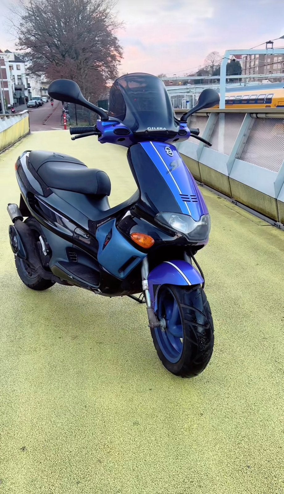 GEZOCHT - gilera runner 50cc, Ophalen, Zo goed als nieuw, Overige modellen