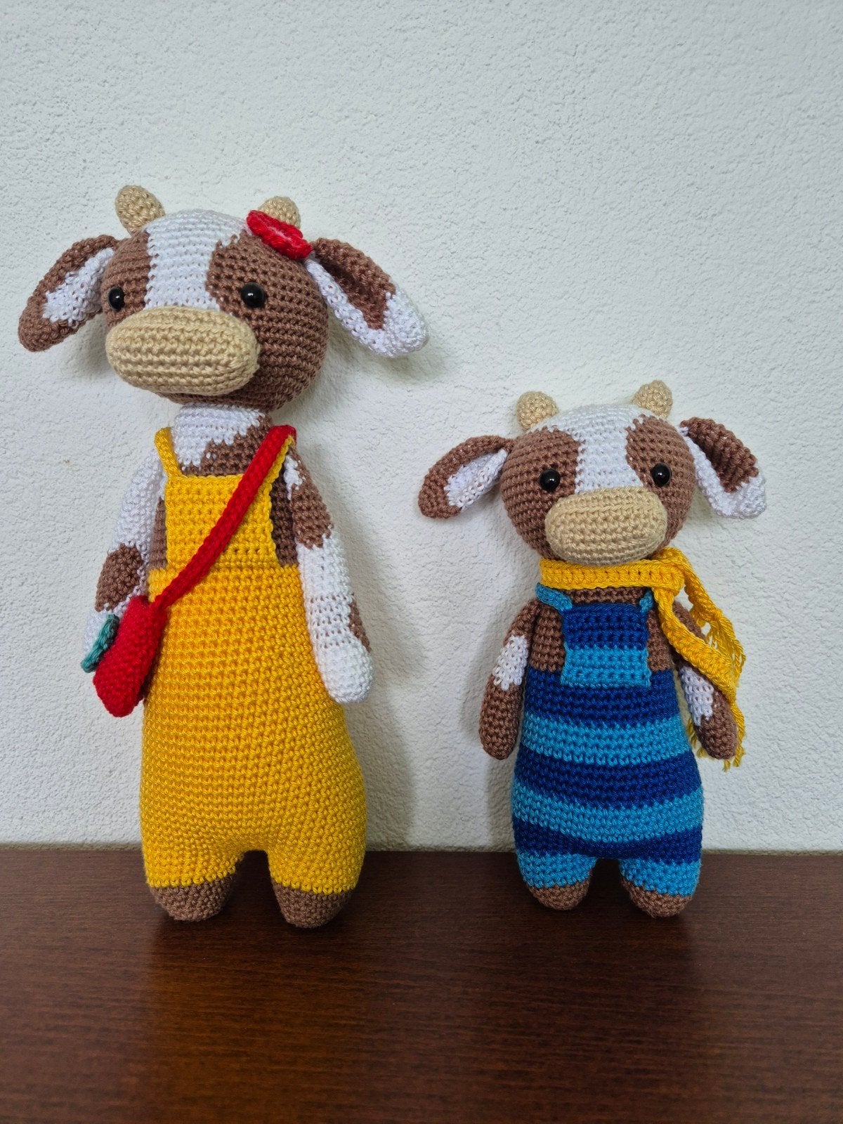 Gehaakte Koeien: Moeder en Dochter Knuffels, Handgemaakt, Nieuw, Ophalen of Verzenden, Middelgroot (20 tot 80 cm)