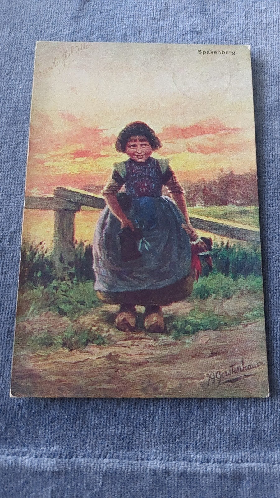 JG. Gerstenhauer, meisje in klederdracht Spakenburg, serie M, Verzenden, Voor 1920, Gelopen, Overige thema's