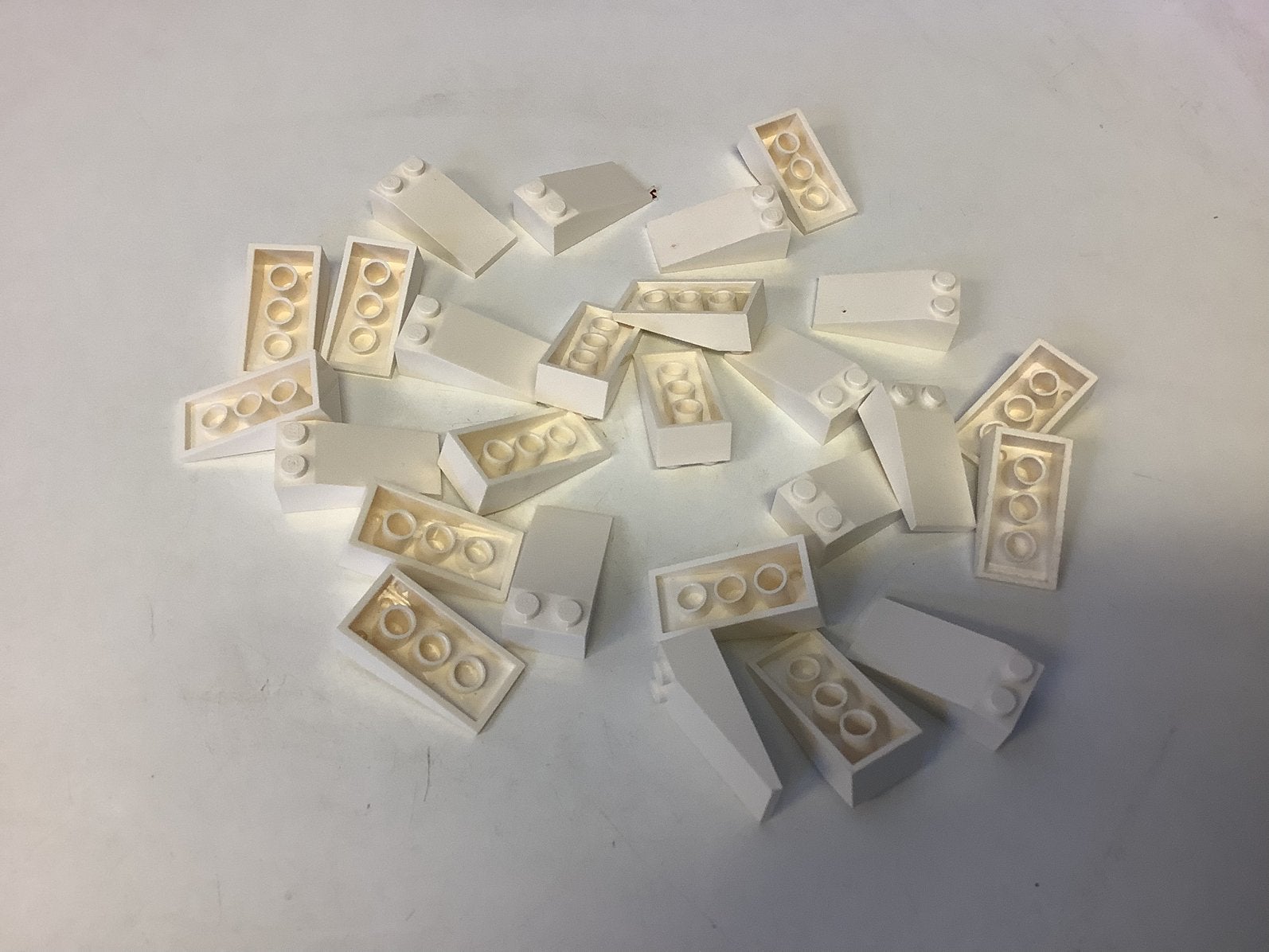 Lego dakpan 18 4x2 wit, Ophalen of Verzenden, Gebruikt, Losse stenen, Lego